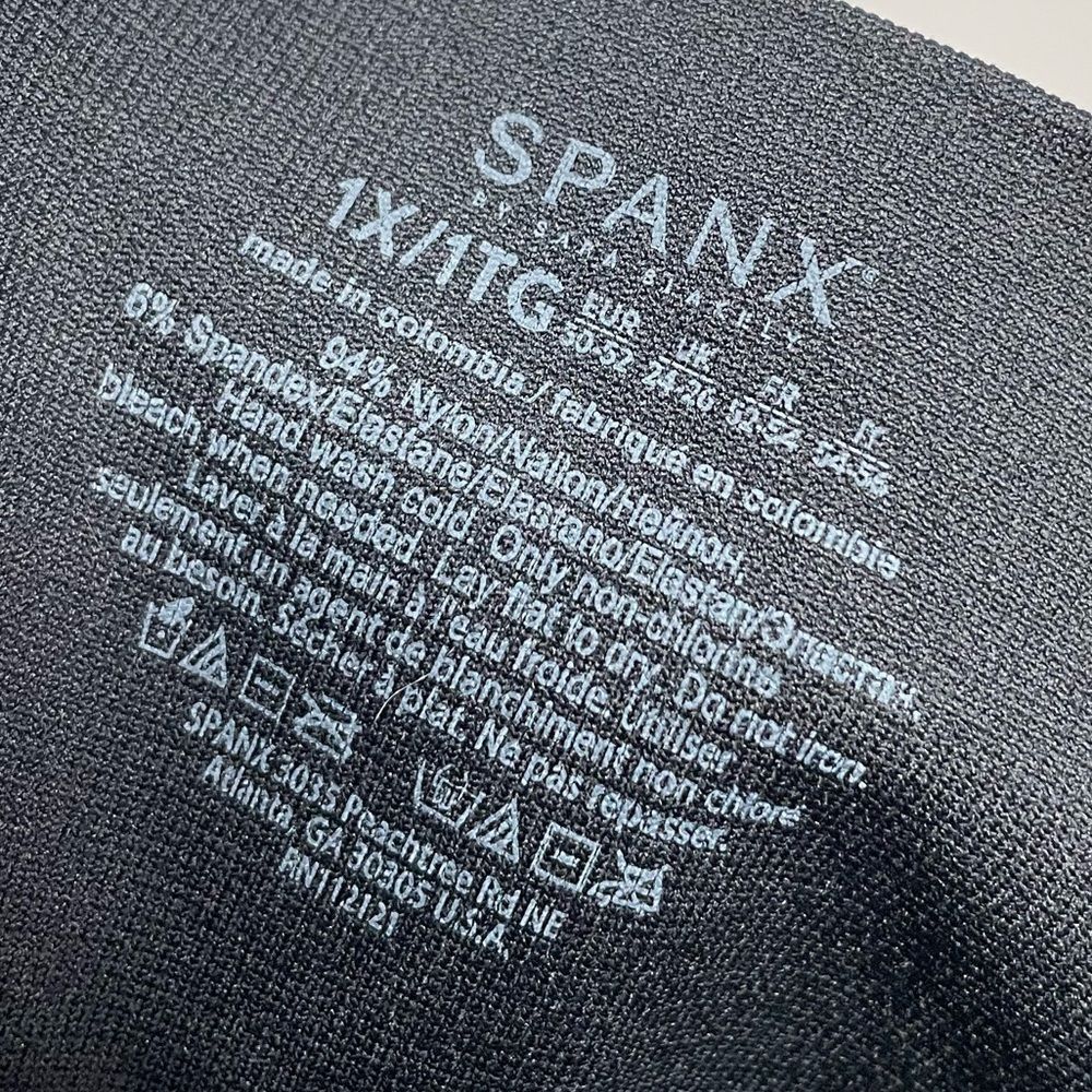 Spanx Spanx by Sara Blakely Black Leggings 1X Size 38" / US 16 / IT 52 - 3 Thumbnail