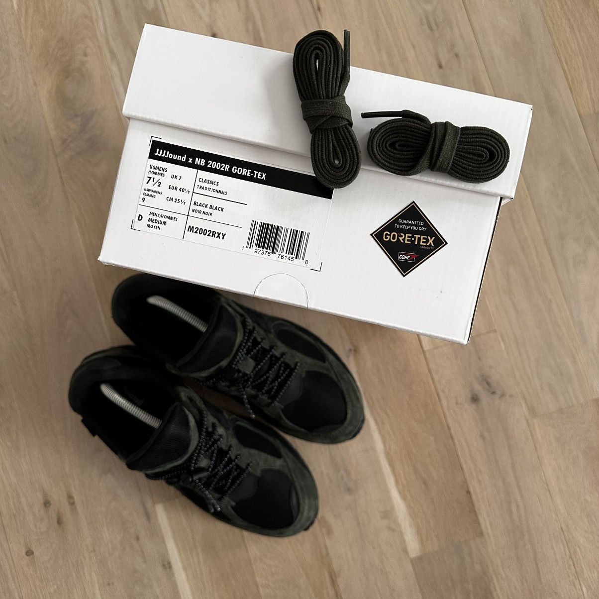 JJJJound × New Balance Jjjjound X new balance 2002R Gore-Tex Size US 7.5 / EU 40-41 - 8 Thumbnail