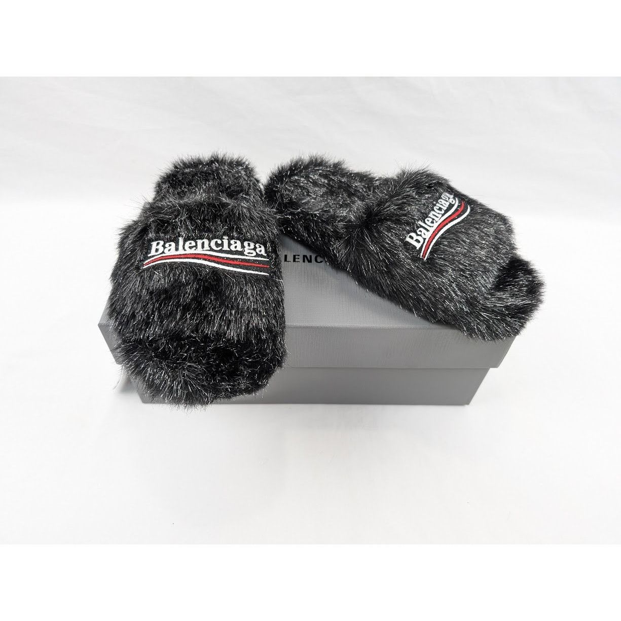 Balenciaga o1rshd1 Furry Slide Metallic in Black/Silver/White/Red Size US 6 / IT 36 - 18 Thumbnail