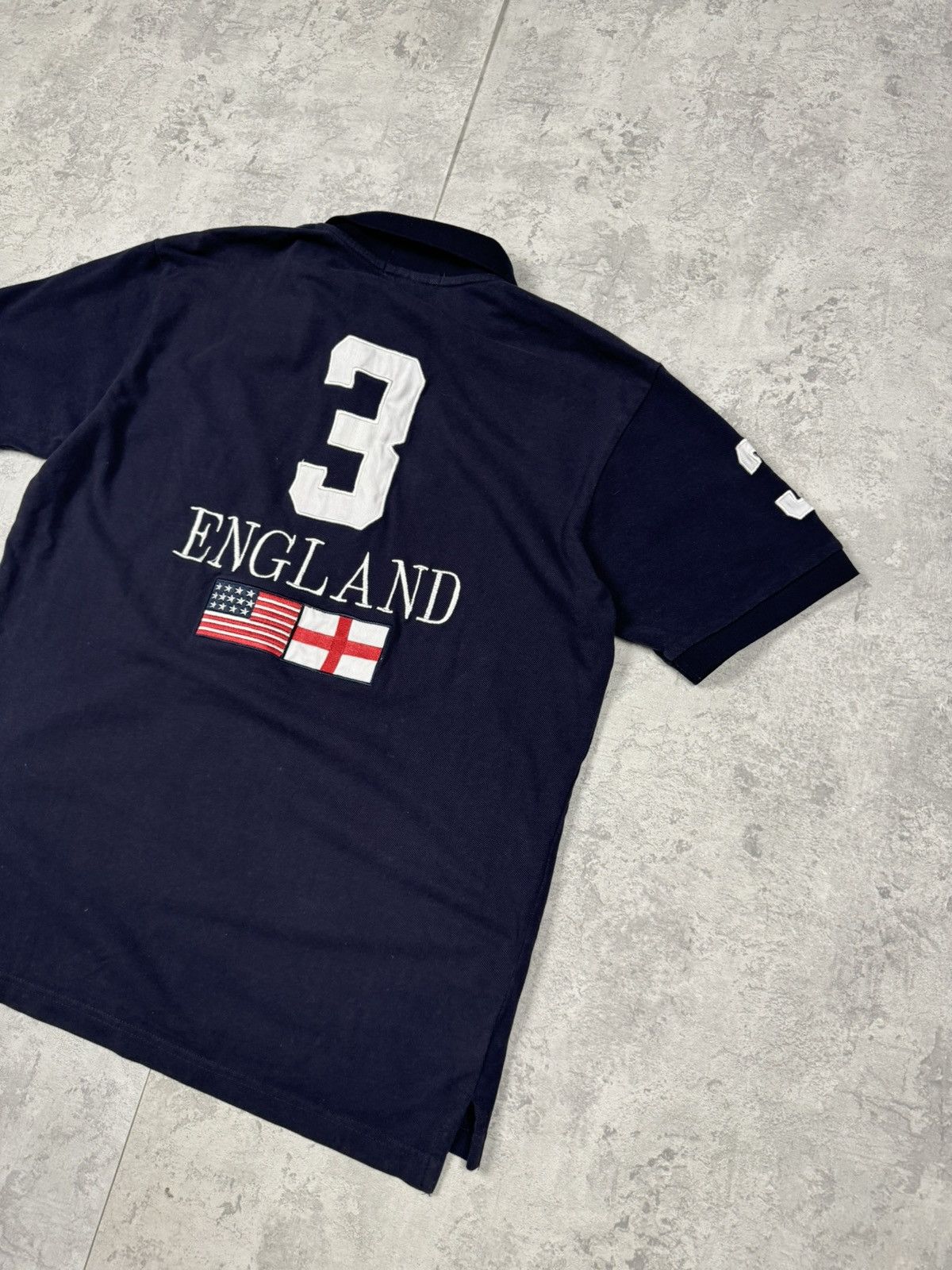 Polo Ralph Lauren Polo Ralph Lauren Custom Fit England Flag Number 3 Polo Size US L / EU 52-54 / 3 - 3 Thumbnail