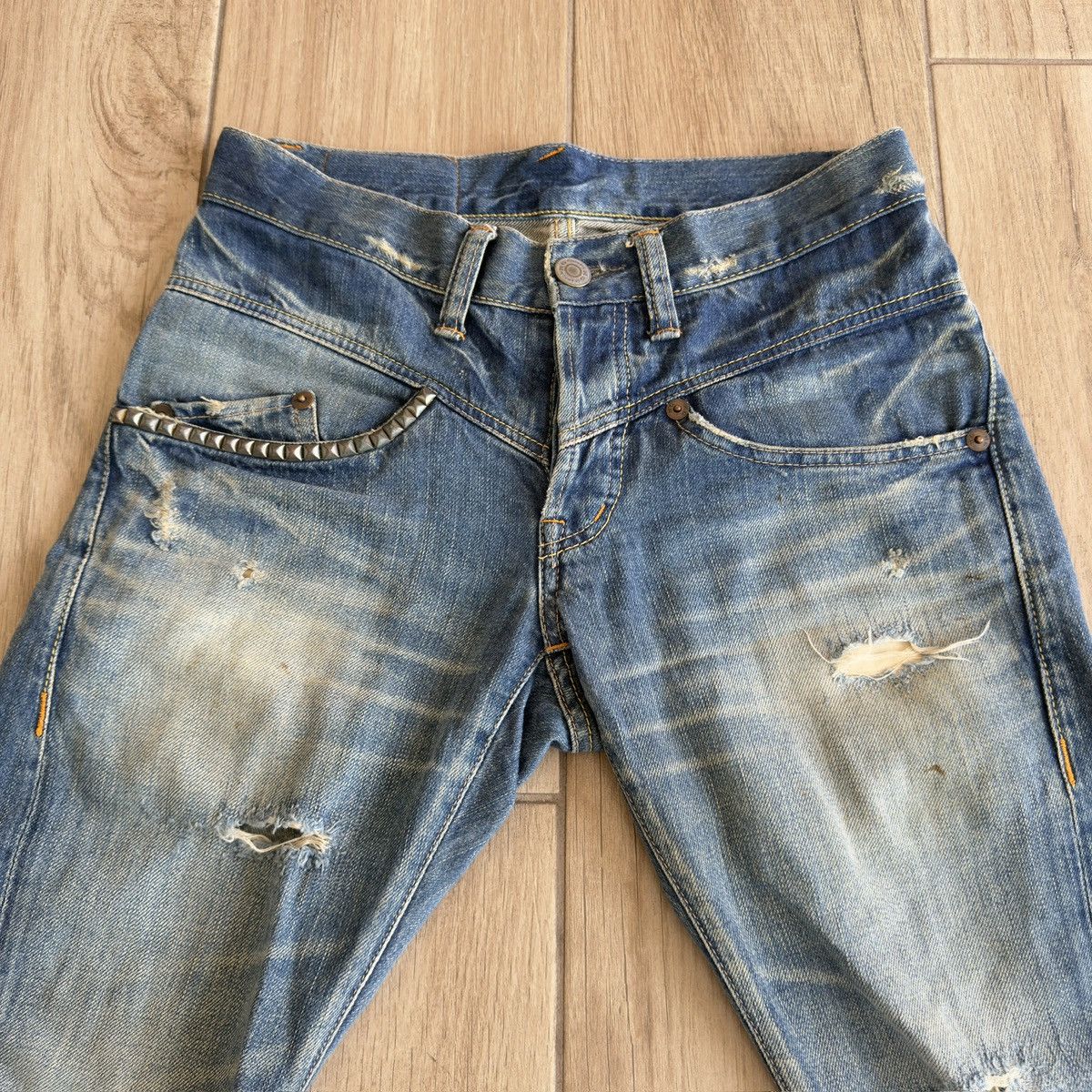 Hysteric Glamour 2000s Washed Light Blue Studded Distressed Flare Denim Jeans Size US 31 - 5 Thumbnail