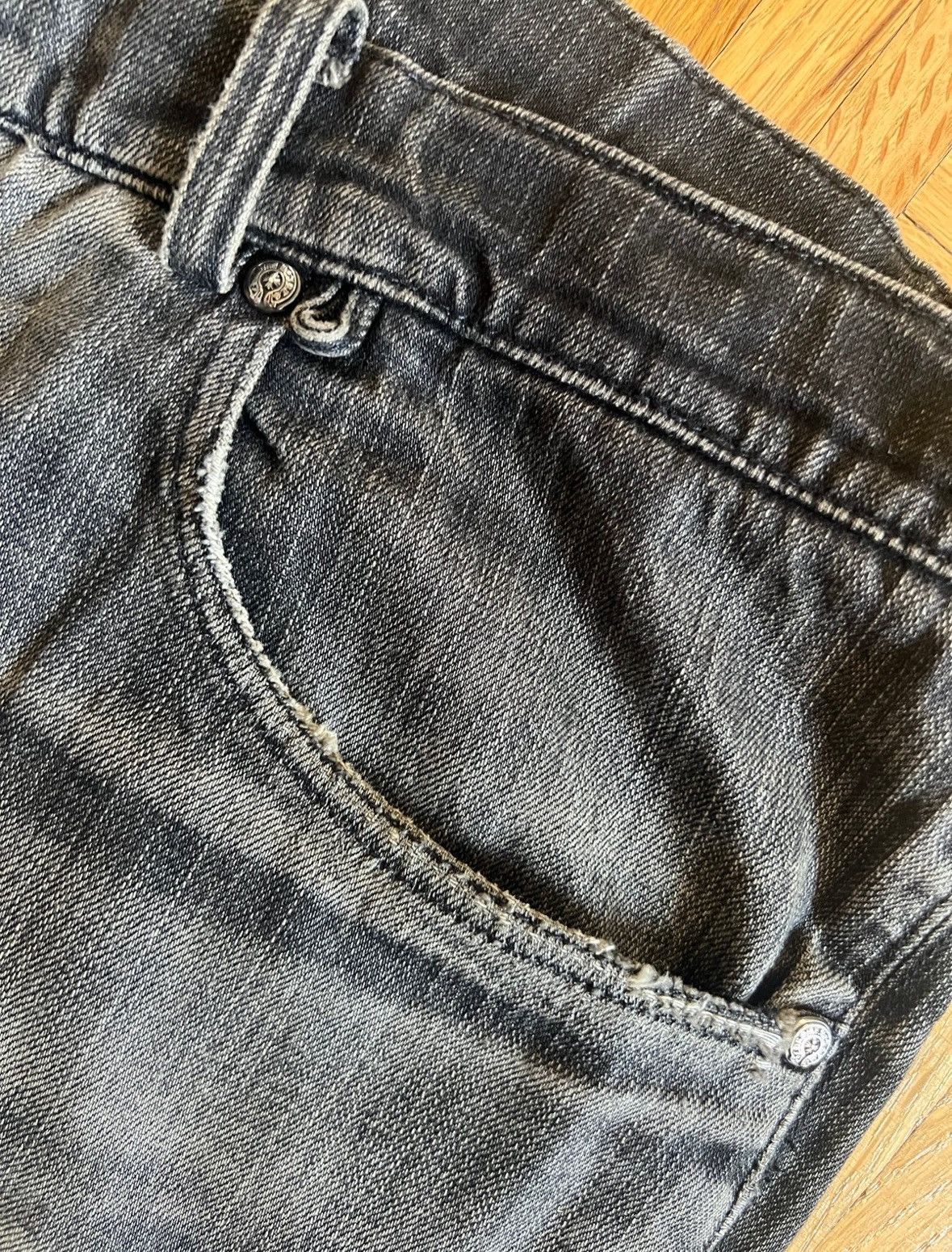 Chrome Hearts Chrome Hearts BAGGY Fleurknee Denim Jeans Size 40 Size US 40 / EU 56 - 7 Thumbnail