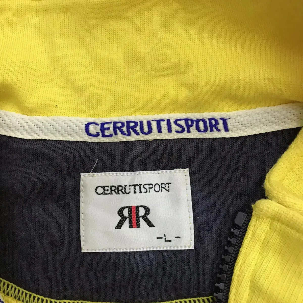 Vintage Vintage CERRUTI SPORT ITALY Half Zipper Yellow Sweatshirt Size L / US 10 / IT 46 - 5 Thumbnail