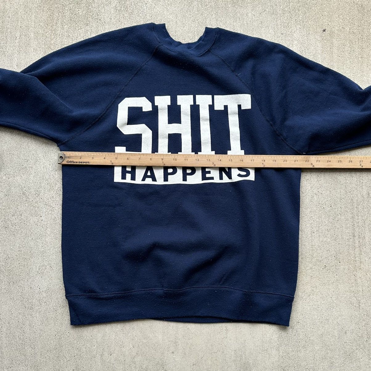 Tultex Vintage Sweatshirt Sh*t Happens 80s Funny Graphic USA Size US L / EU 52-54 / 3 - 7 Thumbnail