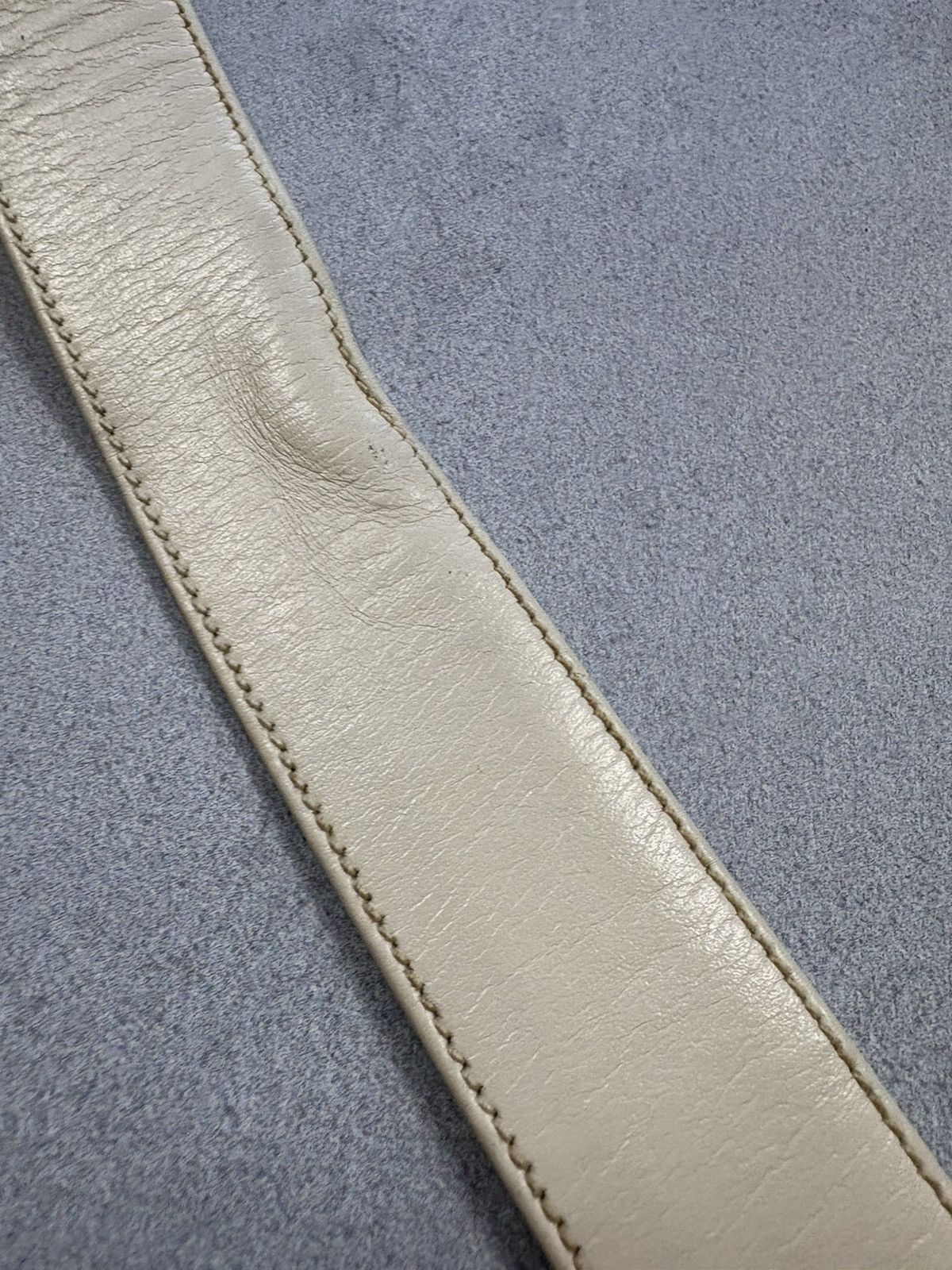 Gucci Vintage Gucci White Leather Belt Gold Buckle Red Black 80/32 Size ONE SIZE - 7 Thumbnail