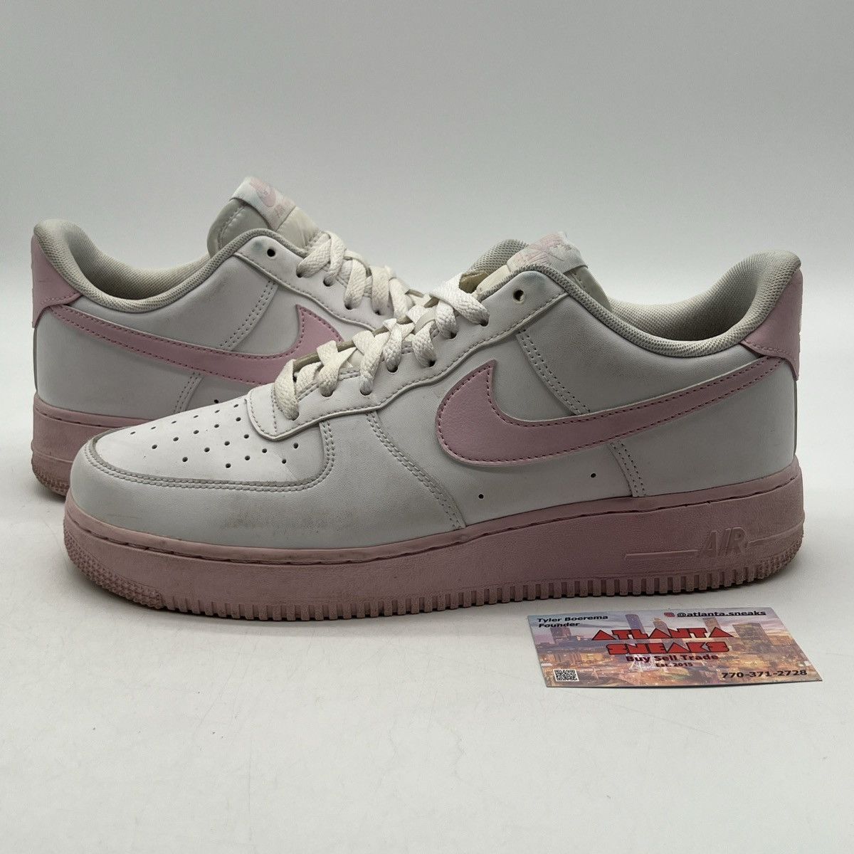 Nike Air Force 1 low white pink sole Size US 9 / EU 42 - 1 Thumbnail