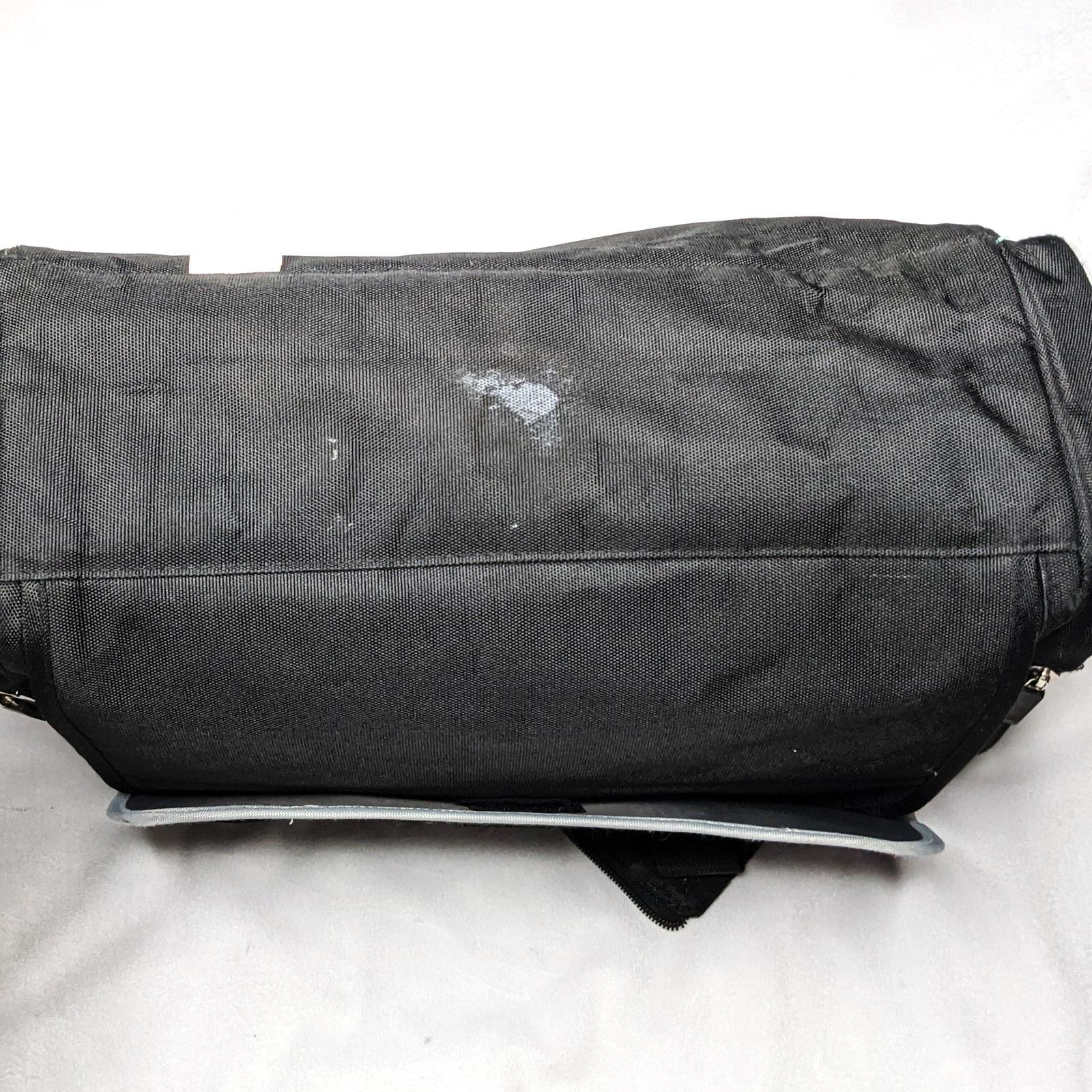 Eddie Bauer Eddie Bauer Picnic Duffle Insulated Cooler Bag w/ Mat Black Size ONE SIZE - 5 Thumbnail