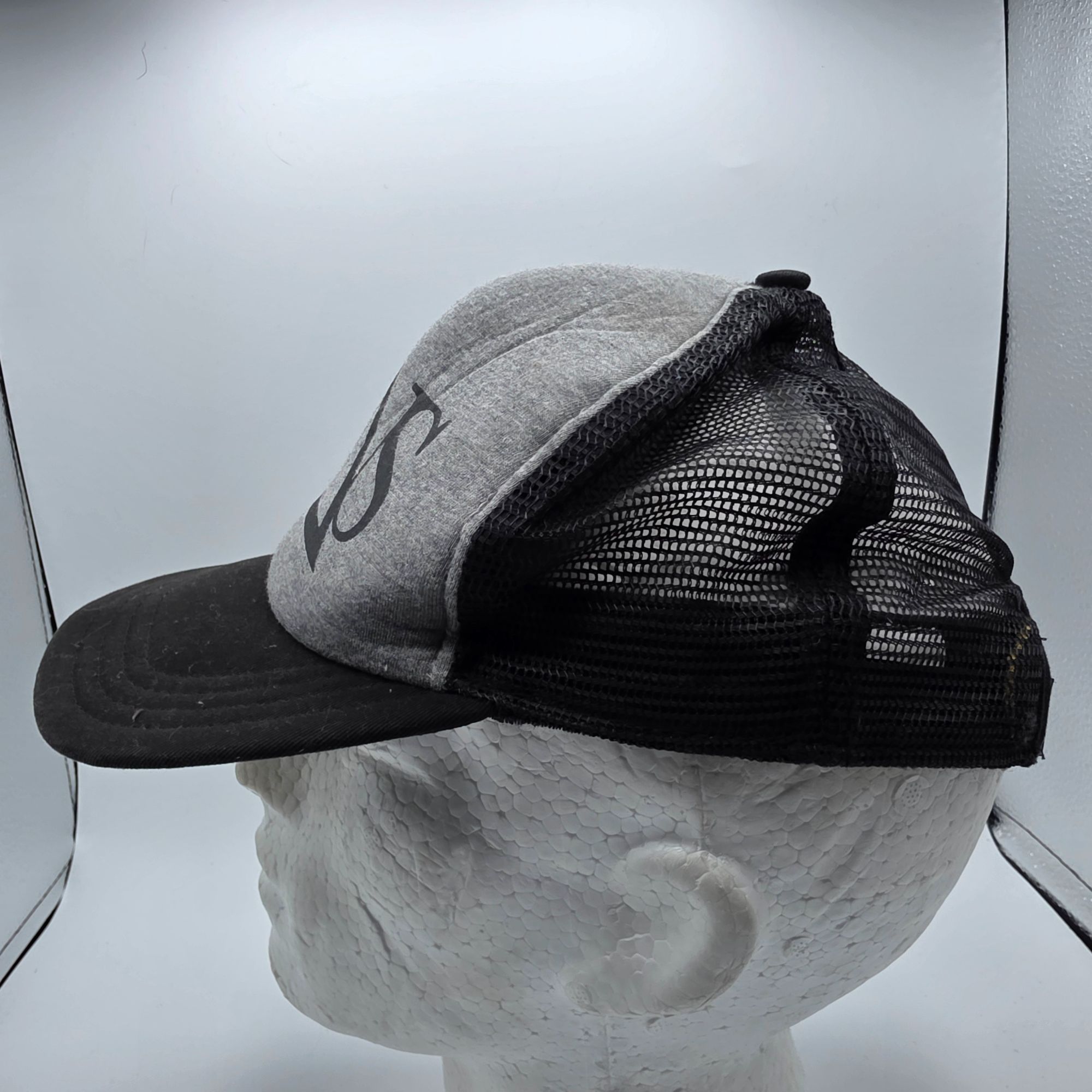 Vans Vans Gray Black Trucker Snapback Logo Hat Mesh Back Casual O Size ONE SIZE - 2 Thumbnail