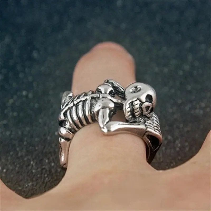 Jewelry Vintage skull Ring Size ONE SIZE - 3 Thumbnail