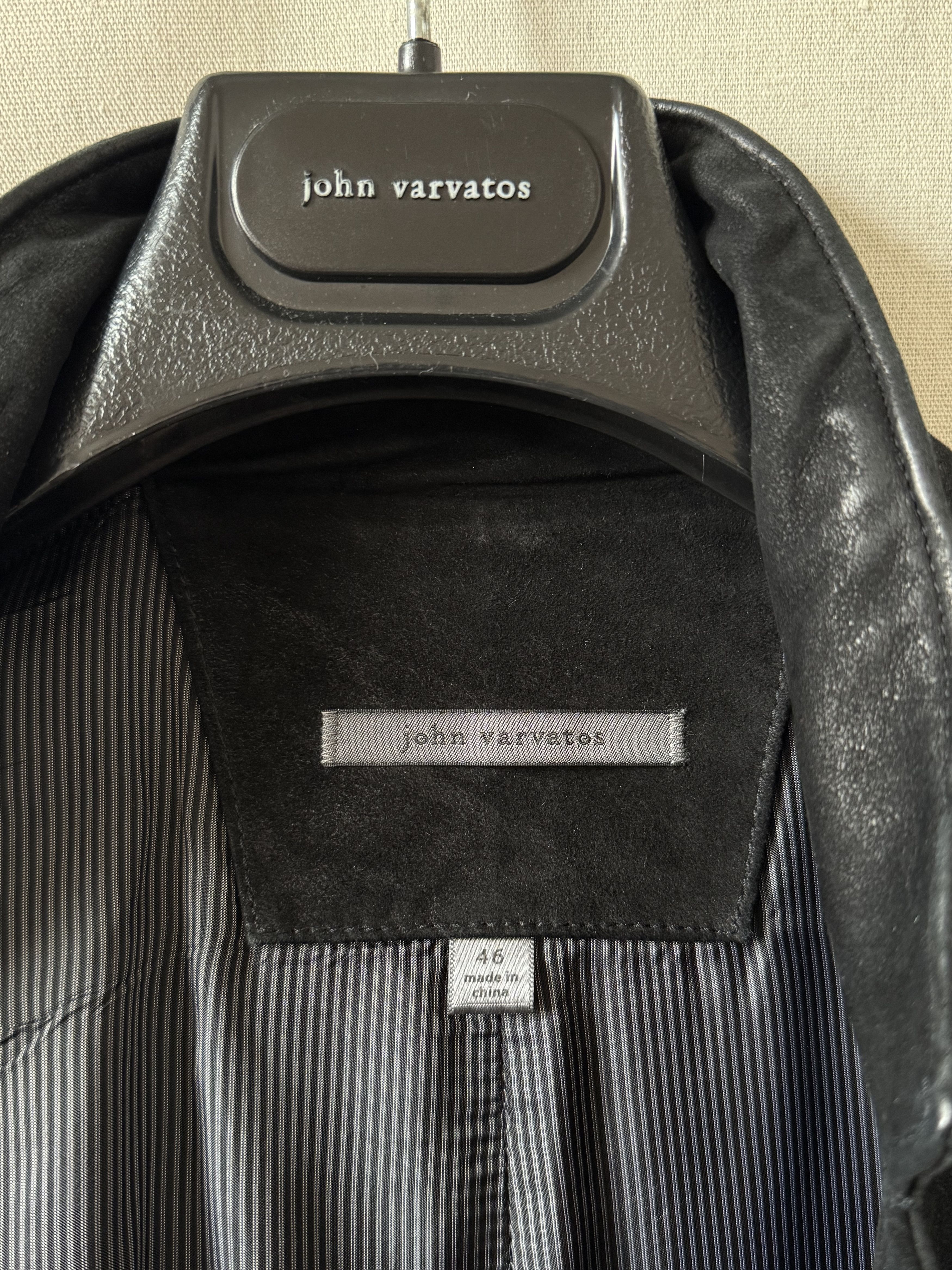 John Varvatos JOHN VARVATOS WOODWARD MULTIBUTTON JACKET (BLACK/SUEDE) Size 46R - 4 Thumbnail