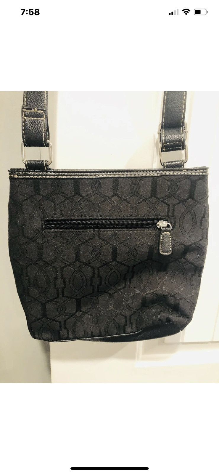 Other Exquisite Black Shoulder Purse. 9 1/2” x 8 3/4” Size ONE SIZE - 3 Thumbnail