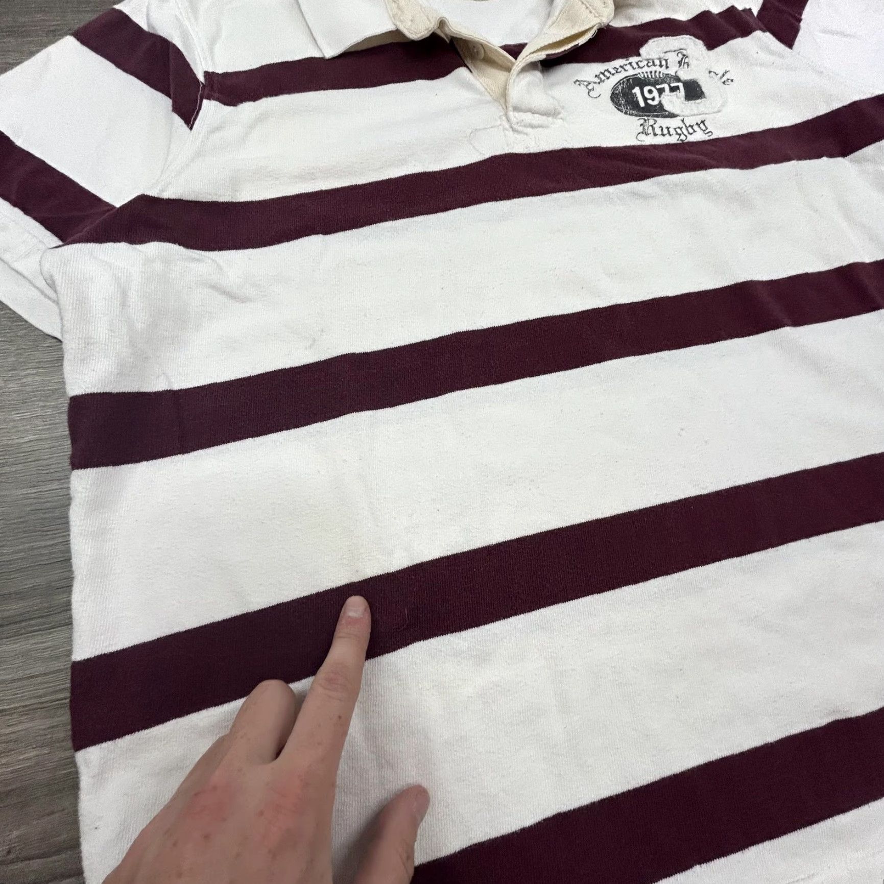 American Eagle Outfitters VINTAGE American Eagle Outfitters Rugby Shirt Mens L Polo White Maroon 90s Crest 1977 Size US L / EU 52-54 / 3 - 5 Thumbnail