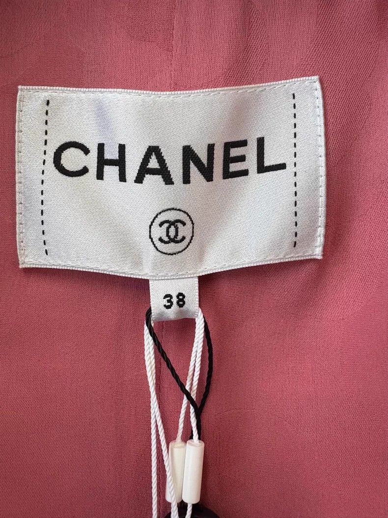Chanel Chanel 20A pink V-neck four-pocket tassel edge rose gold b Size XS / US 0-2 / IT 36-38 - 7 Thumbnail