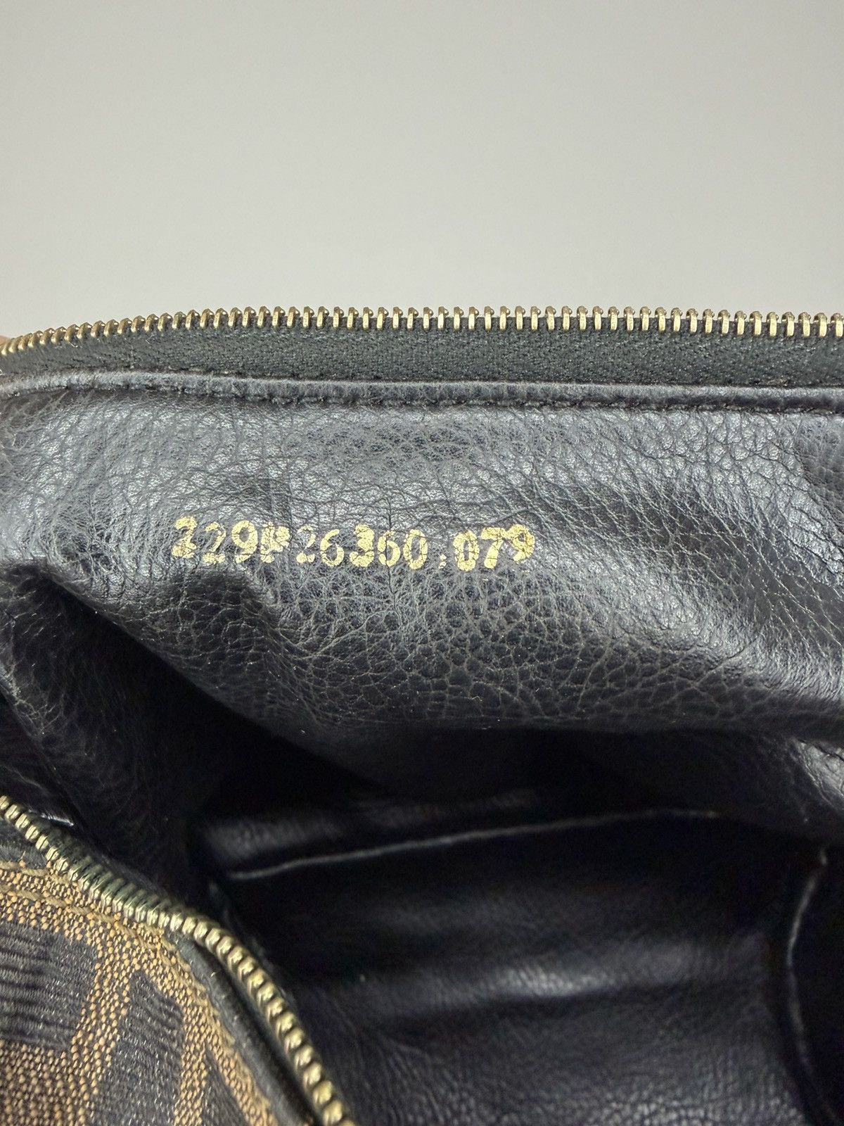 Fendi FENDI Zucca Pattern Vanity Bag Cosmetic Pouch Brown Size ONE SIZE - 6 Thumbnail