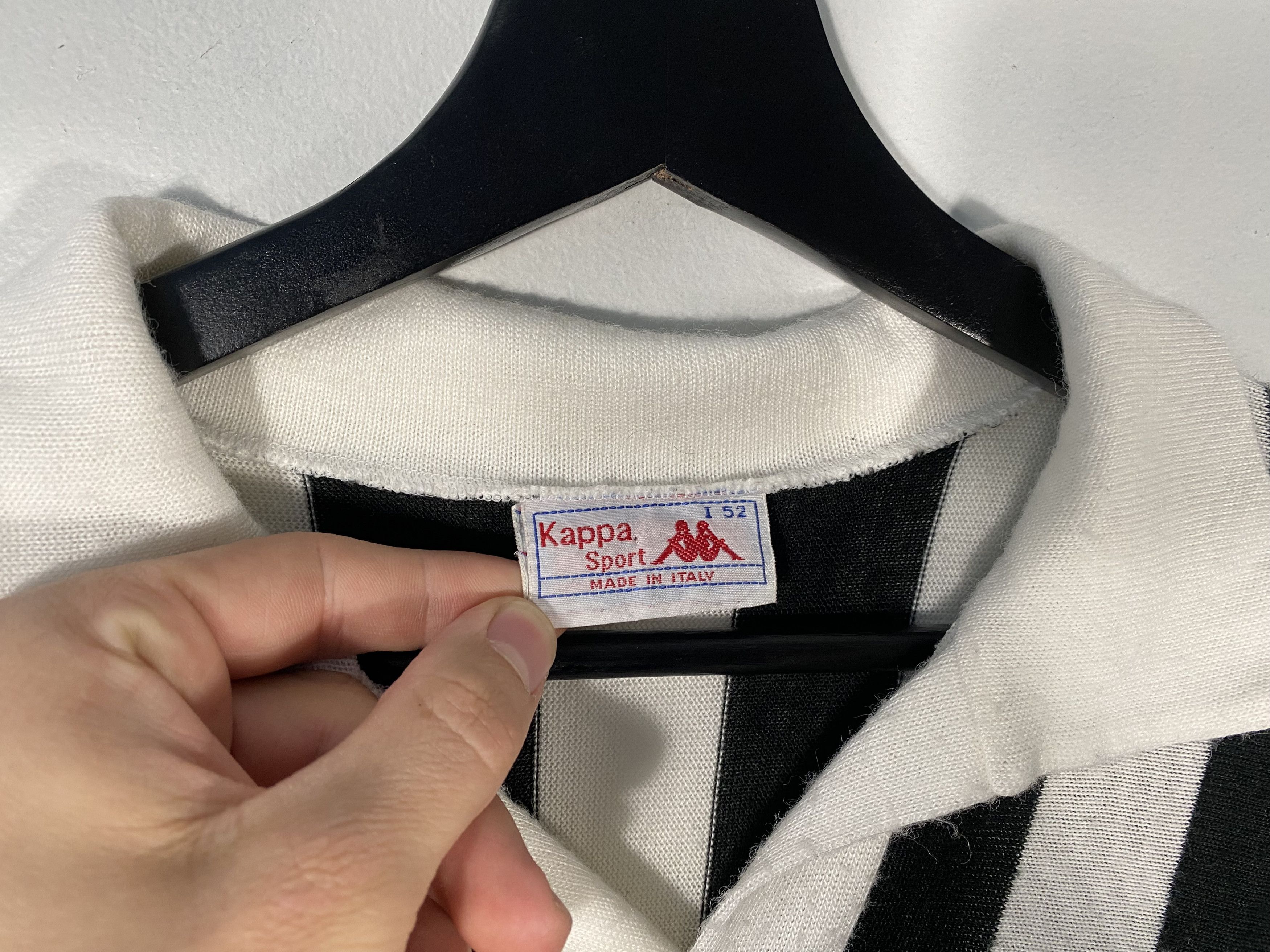 Kappa Original 1982-83 L/S Knit Juventus Home Jersey Black / White Size US L / EU 52-54 / 3 - 4 Thumbnail