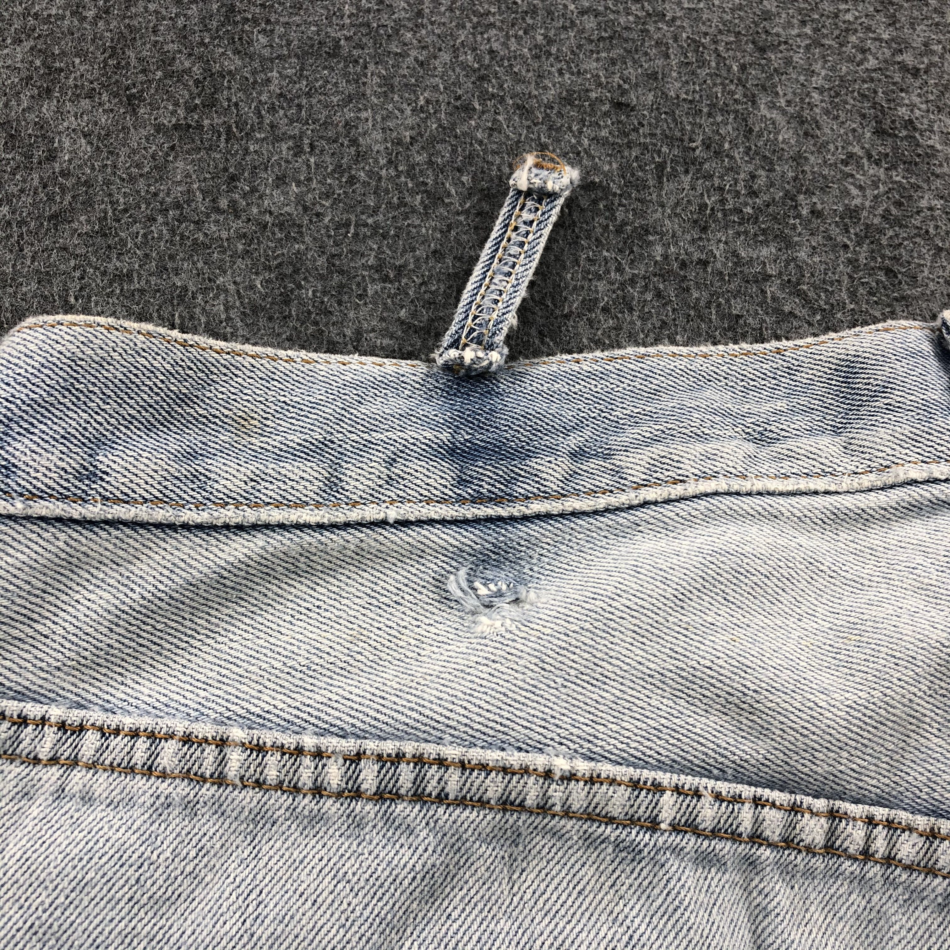 Levi's × Vintage Vintage Light Wash Levis 505 Jeans-JM1218 Size US 38 / EU 54 - 7 Thumbnail