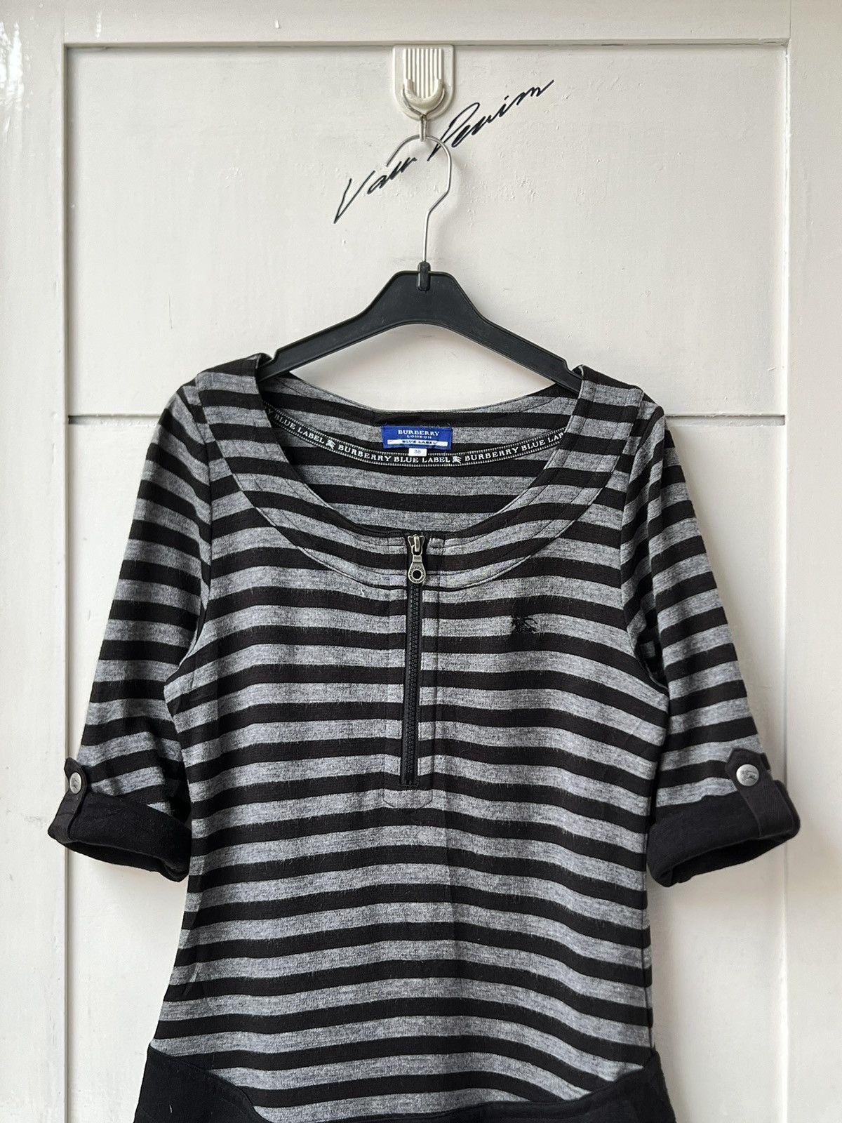 Burberry BURBERRY Striped Midi Dress Size XS / US 0-2 / IT 36-38 - 2 Thumbnail