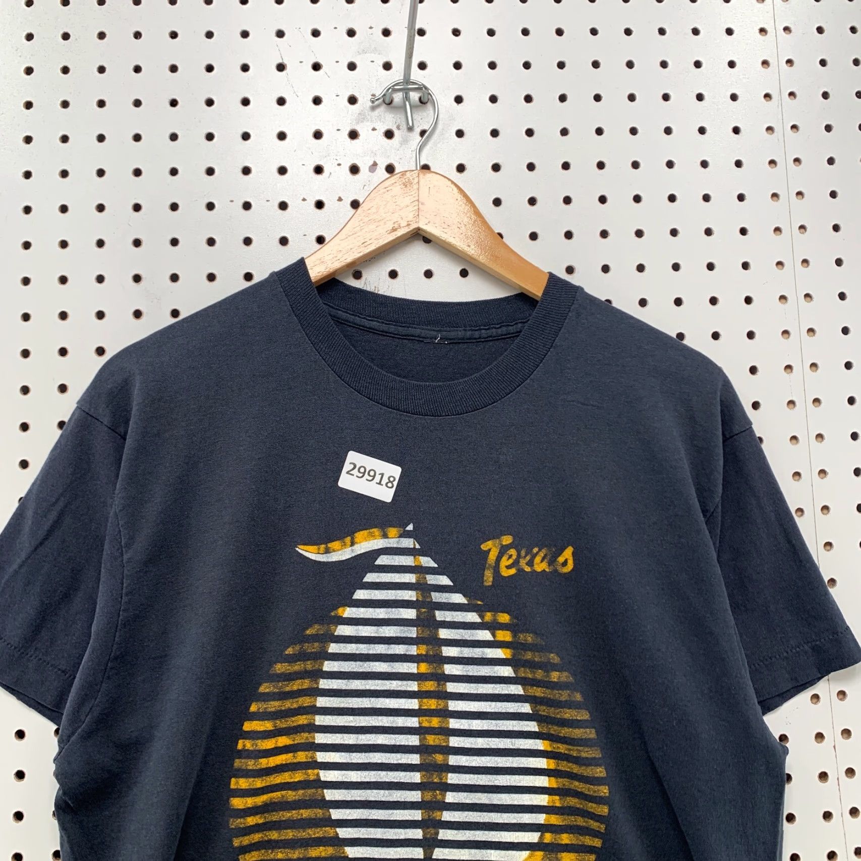 Vintage VINTAGE Sportswear Texas So Padre Island Shirt Mens L Black Cotton T-Shirt Crew Neck Short Sleeve Vintage 90s Theme: Texas Mens Size US L / EU 52-54 / 3 - 6 Thumbnail