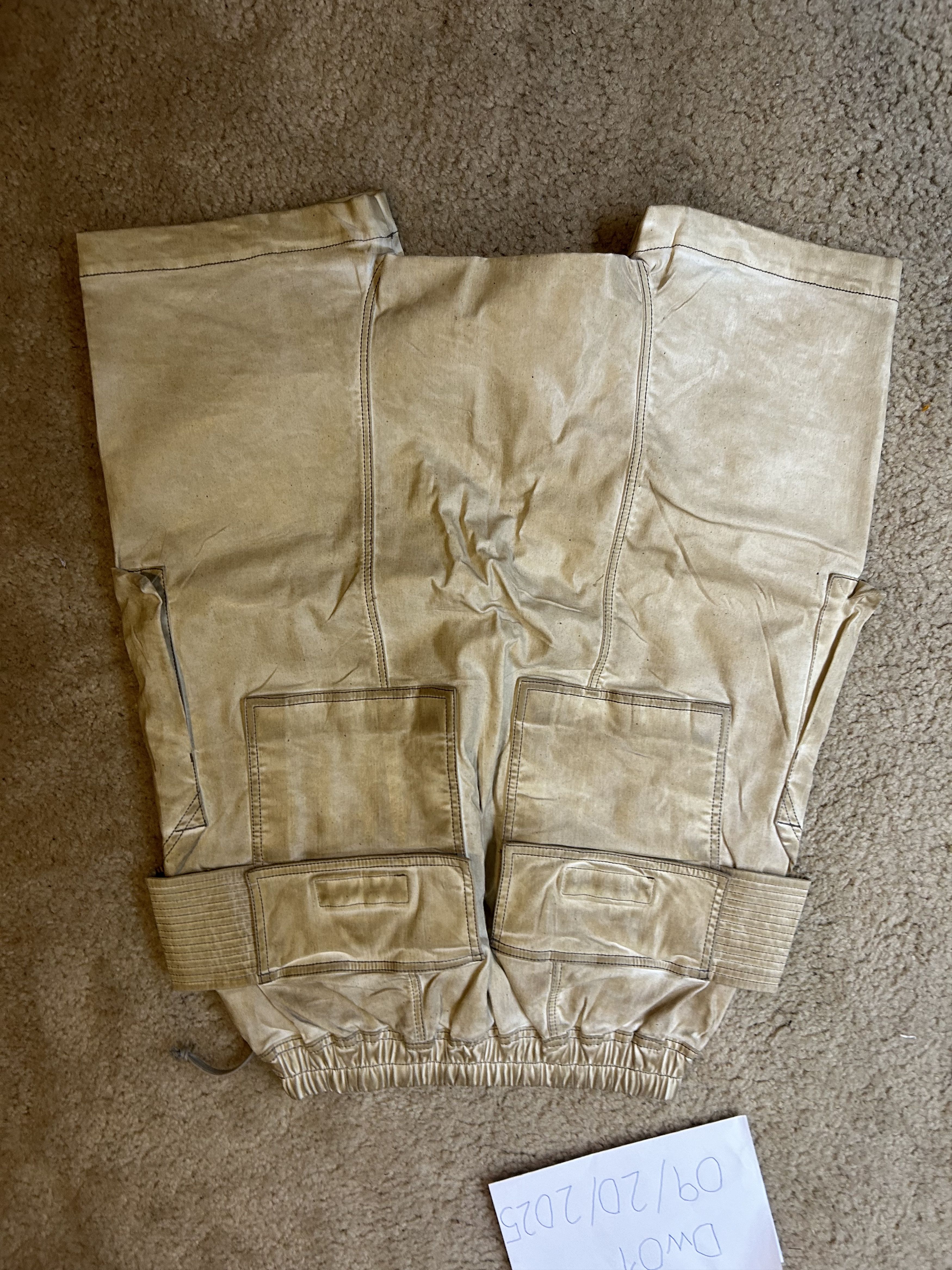 Rick Owens Drkshdw Rick Owen’s Drkshdw Beige Hollywood Creatch Cargo Pods Size US 30 / EU 46 - 7 Thumbnail