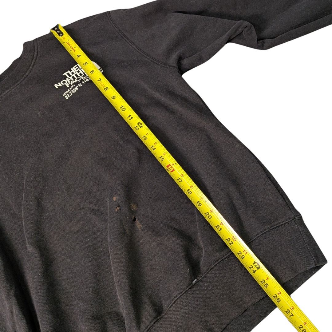 The North Face The North Face Distressed Logo Graphic Crewneck Sweatshirt Size US M / EU 48-50 / 2 - 5 Thumbnail