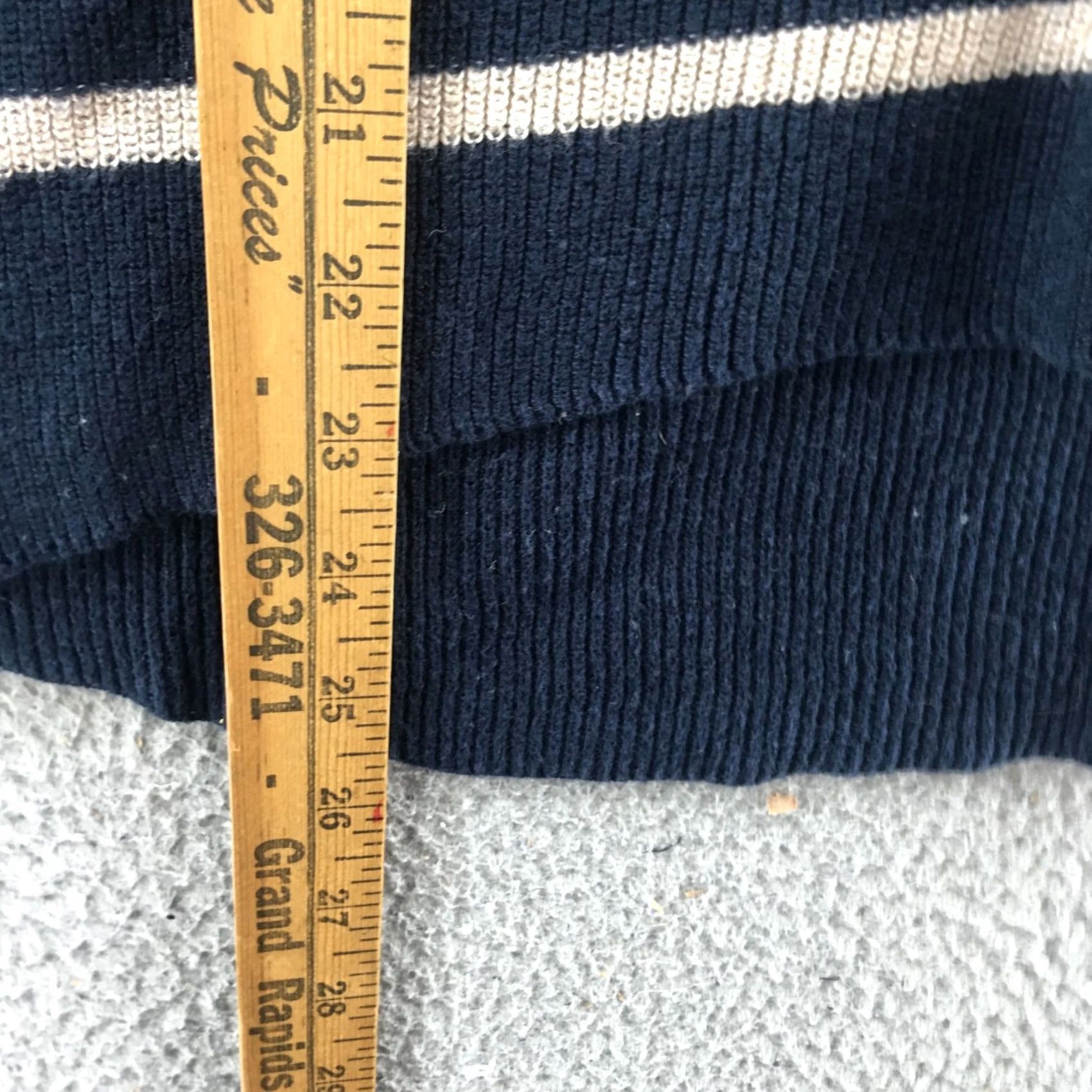 American Eagle Outfitters American Eagle Outfitters Pullover Sweater Women Small Blue Striped Knit Crew Neck All Seasons Size S / US 4 / IT 40 - 6 Thumbnail
