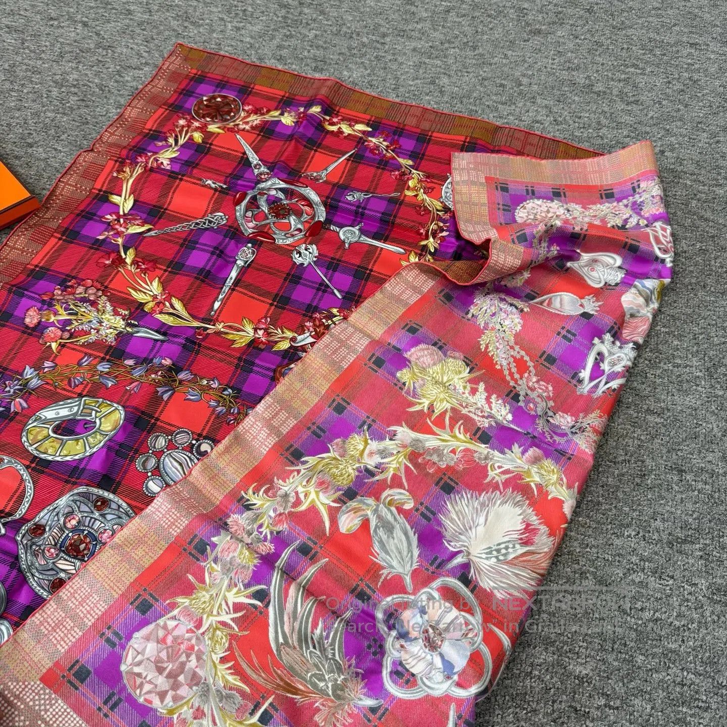 Hermes Hermes Kosmima Jewelry Pin Theme: Silk Scarf| Size ONE SIZE - 3 Thumbnail