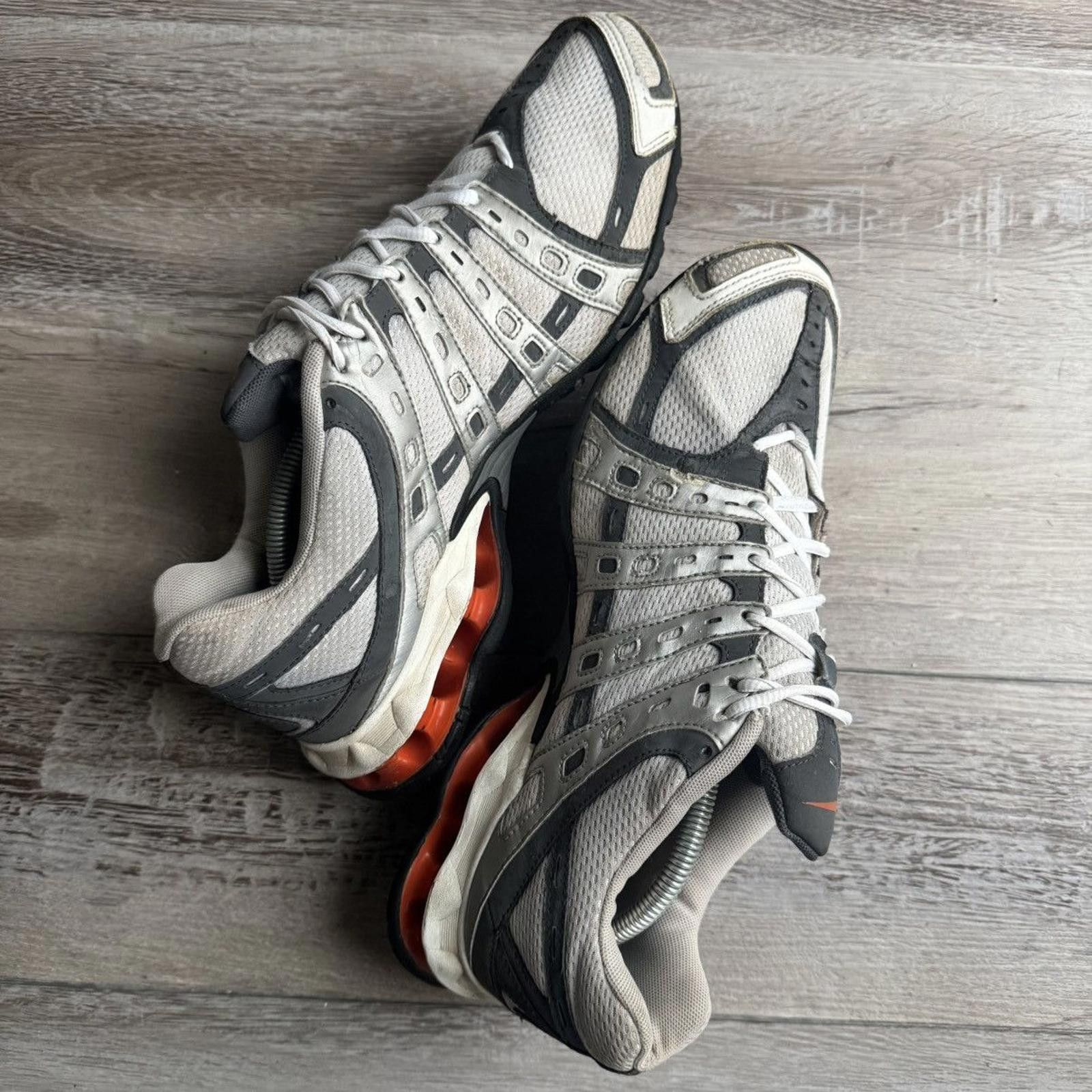 Nike NIKE • VNTG Reax Run (13M) Size US 13 / EU 46 - 7 Thumbnail