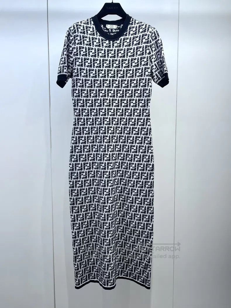 Fendi Fendi Black and White Full Print Knit Dress Size XS / US 0-2 / IT 36-38 - 2 Thumbnail