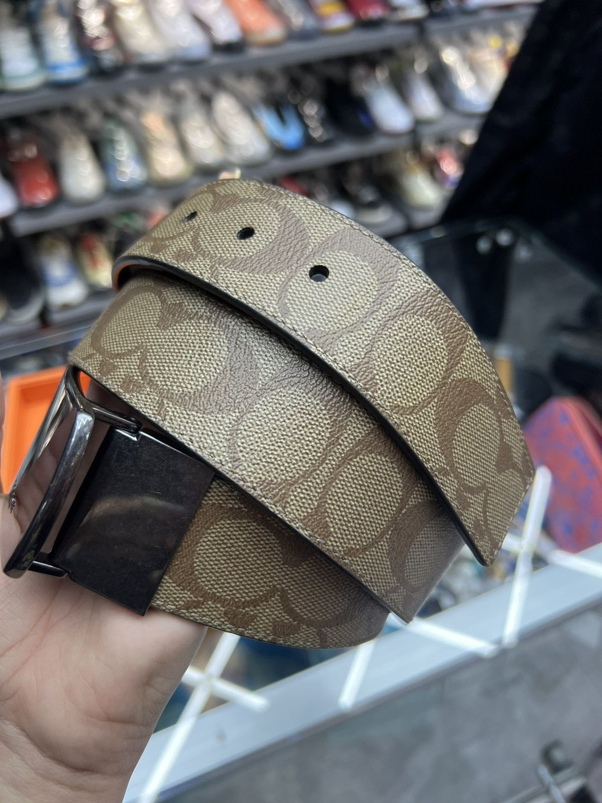 Coach Coach Reversible Signature C Buckle Leather Belt Size 32 - 4 Thumbnail
