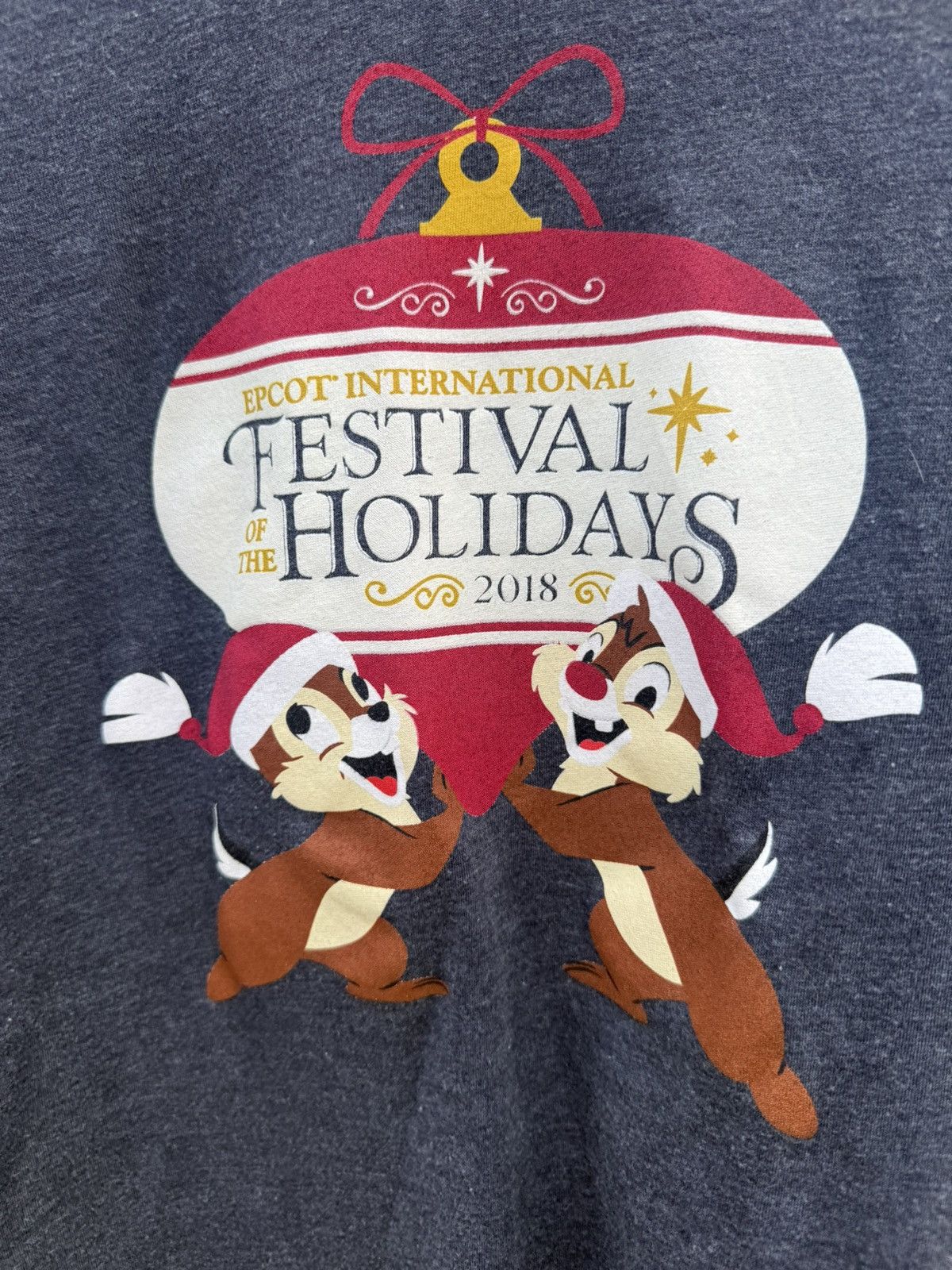 Disney Disney Epcot Festival of the Holidays 2018 Chip & Dale Hood Size S / US 4 / IT 40 - 5 Thumbnail