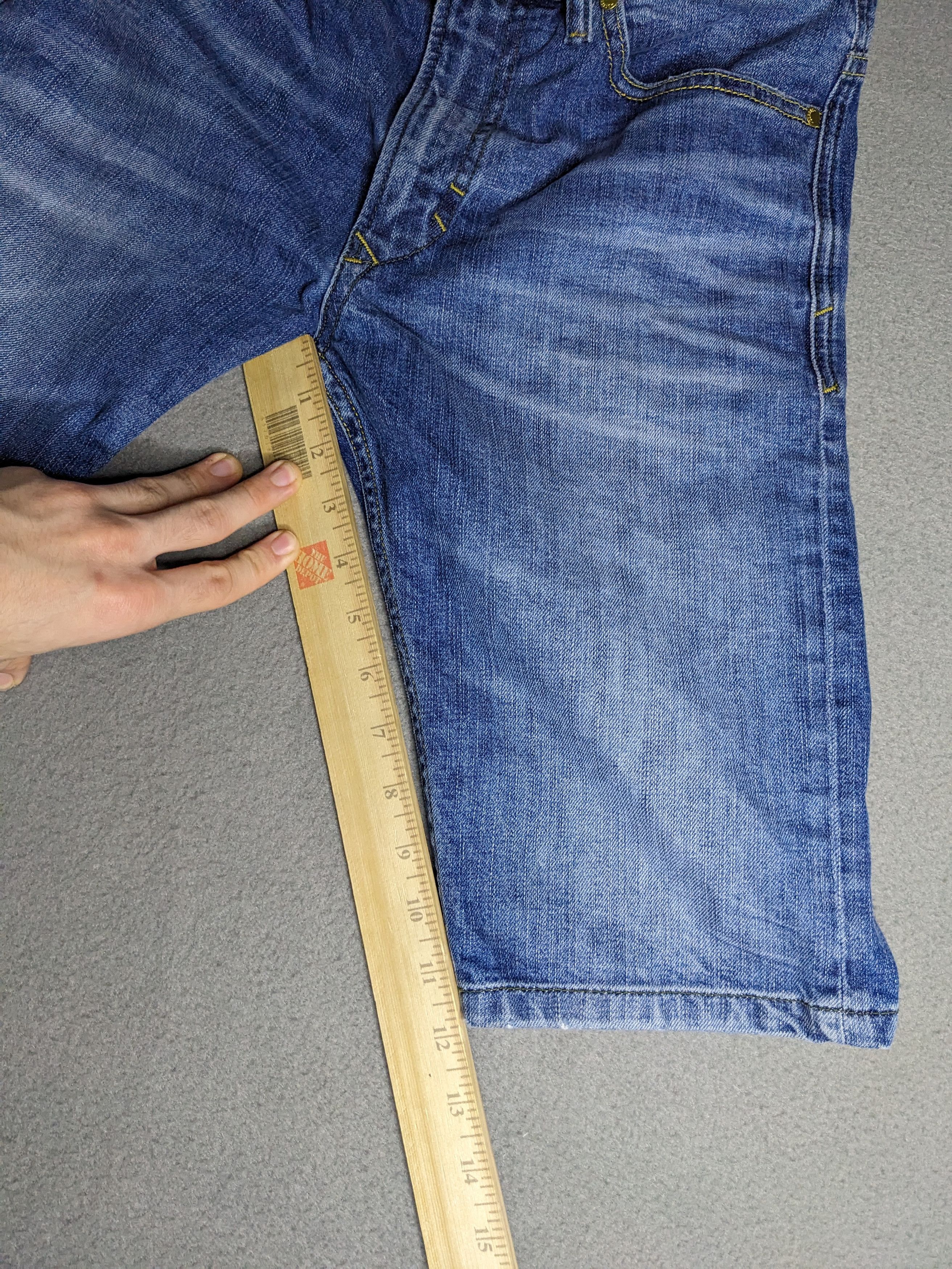 Diesel Diesel Mens Jean Shorts Size 30 Denim Stretch Whiskers Slim Size US 30 / EU 46 - 11 Thumbnail