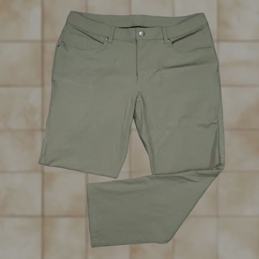 Lululemon Lululemon Pants Mens 34x28 Green ABC Classic 5 Pocket Trouser Warpstreme Shirt? Size US 34 / EU 50 - 1 Thumbnail