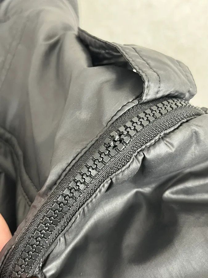 Gianfranco Ferre Gianfranco Ferré Black Signature Nylon Jacket with Detachable Sleeves Size US M / EU 48-50 / 2 - 12 Thumbnail