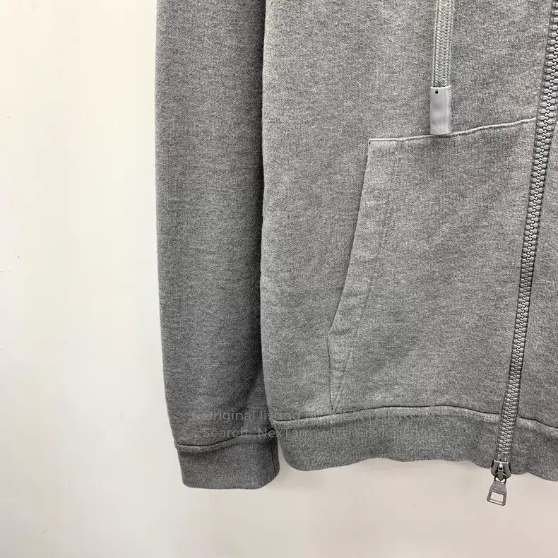 Louis Vuitton Louis Vuitton 22 Grey 3D graffiti logo printed cotton hood Size US M / EU 48-50 / 2 - 4 Thumbnail