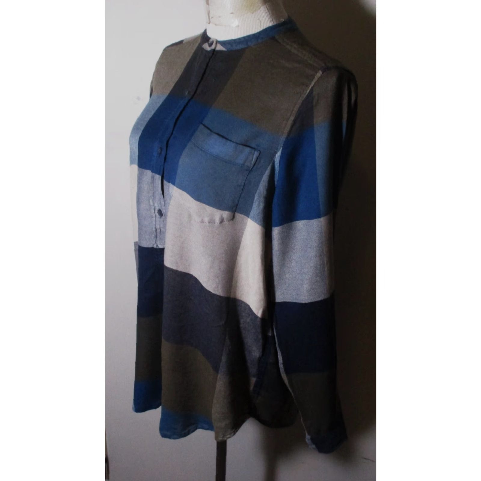 Lucky Brand LUCKY BRAND Blue Brown Long Sleeve Top M Shirt Womens V-Neck Knit Check Casual Top Size M / US 6-8 / IT 42-44 - 4 Thumbnail
