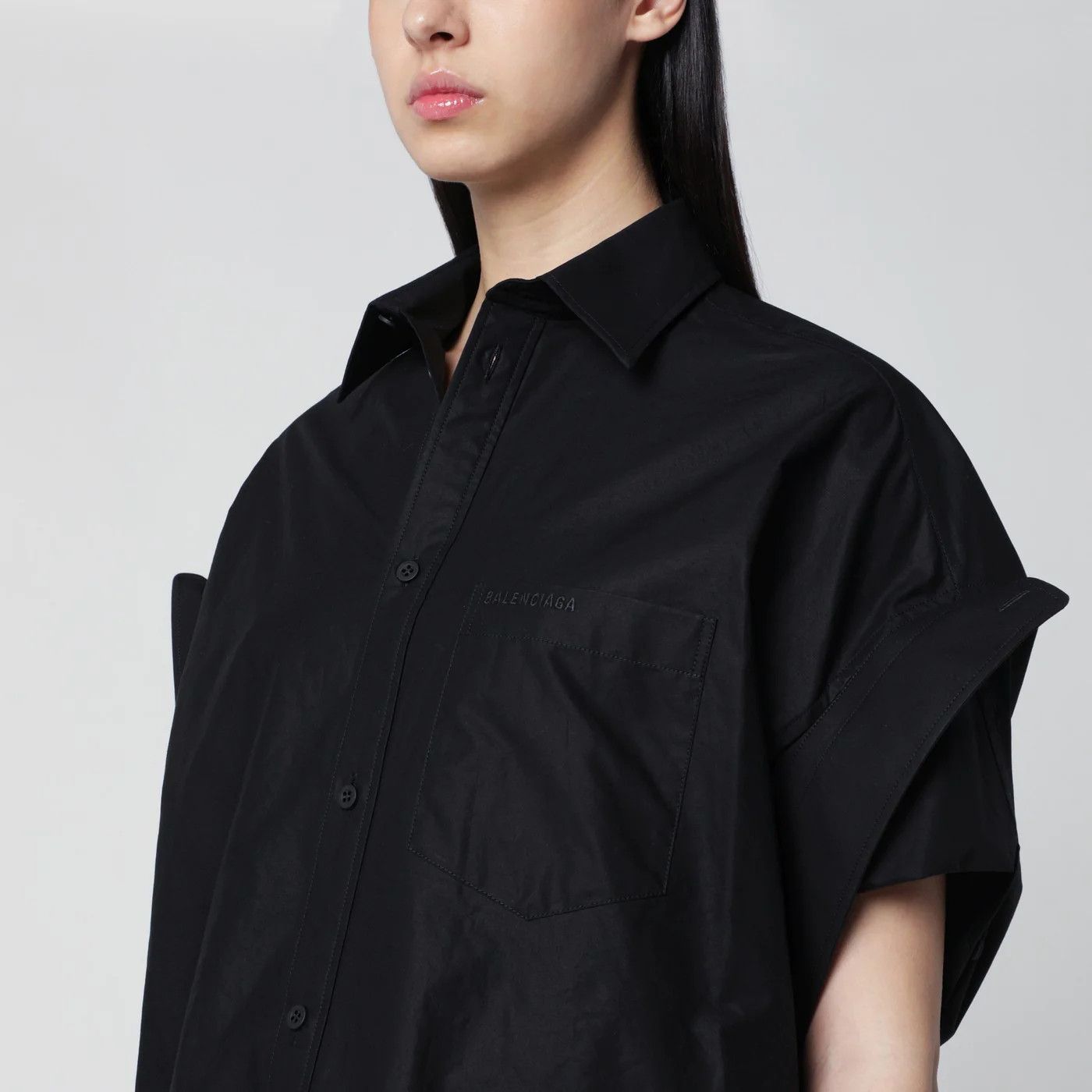 Balenciaga o1d2blof0426 Button Shirt in Black Size XS / US 0-2 / IT 36-38 - 4 Thumbnail