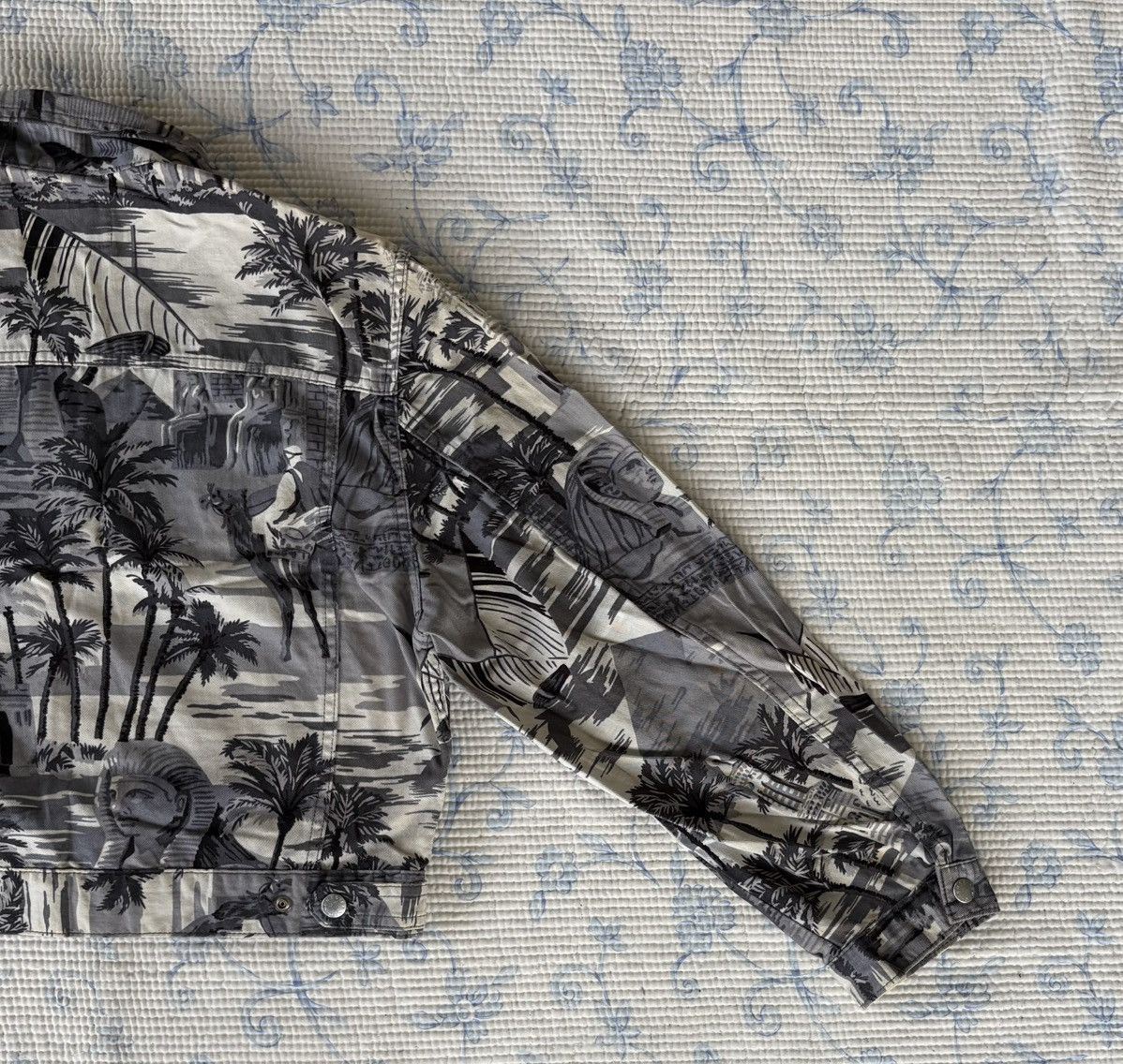 Kenzo Kenzo Cropped Sphinx Egypt Iconic Jacket Size US M / EU 48-50 / 2 - 9 Thumbnail