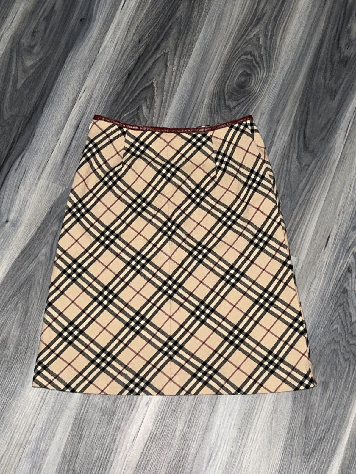 Burberry Burberry Blue Label Nova Check Wool Skirt size 36 Size 25" / US 0 / IT 36 - 9 Thumbnail