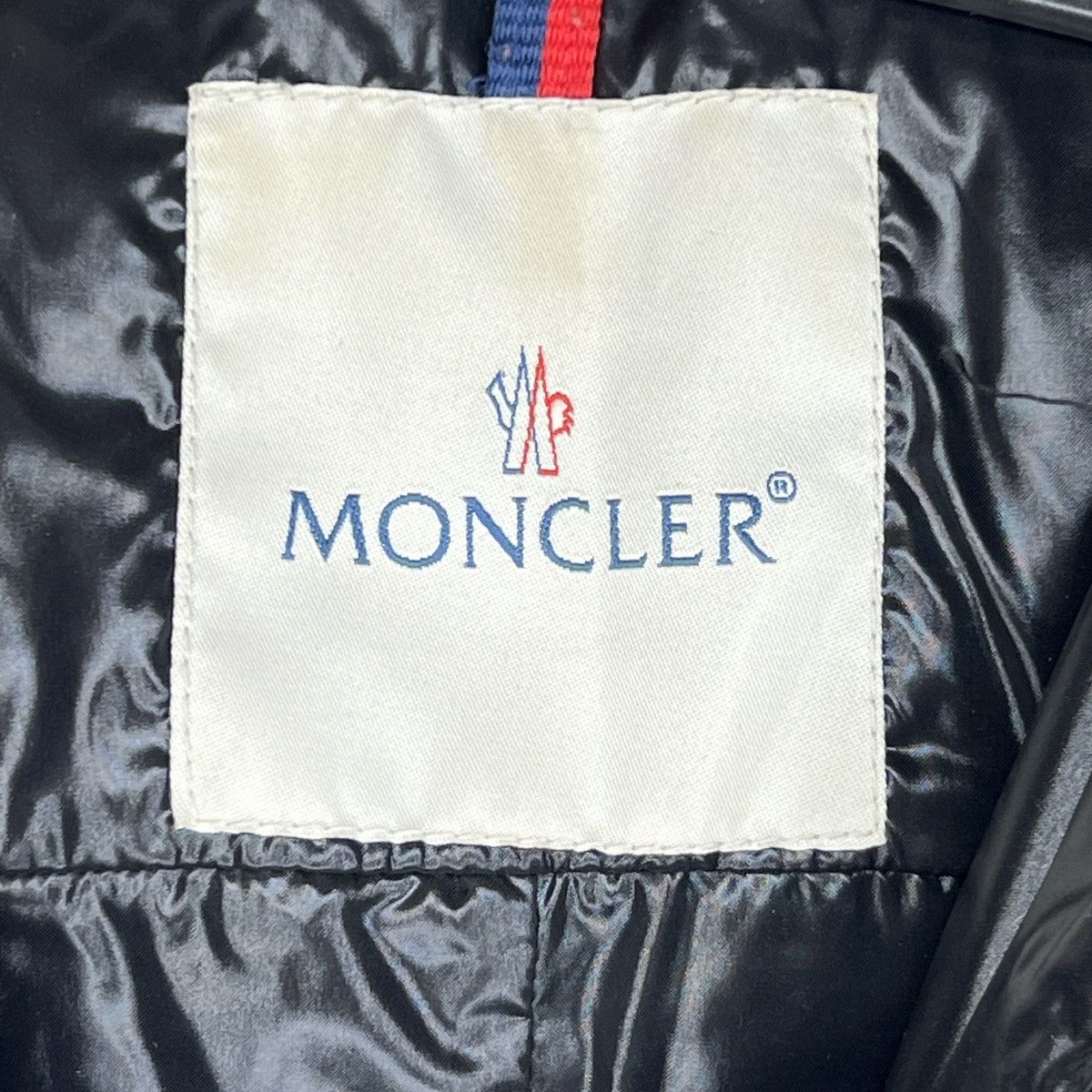 Moncler Moncler Shiny Nylon Black Jacket Big Badge Patch Logo Size M / US 6-8 / IT 42-44 - 7 Thumbnail
