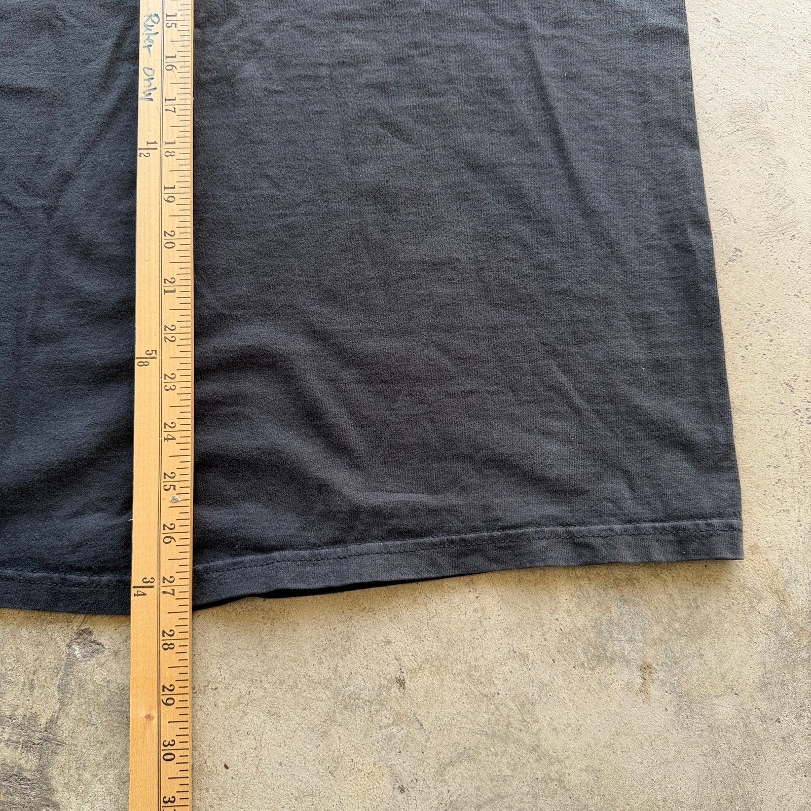Budweiser Vintage Budweiser Cowboy Bull Riding Graphic thrashed Tee Size US XL / EU 56 / 4 - 7 Thumbnail