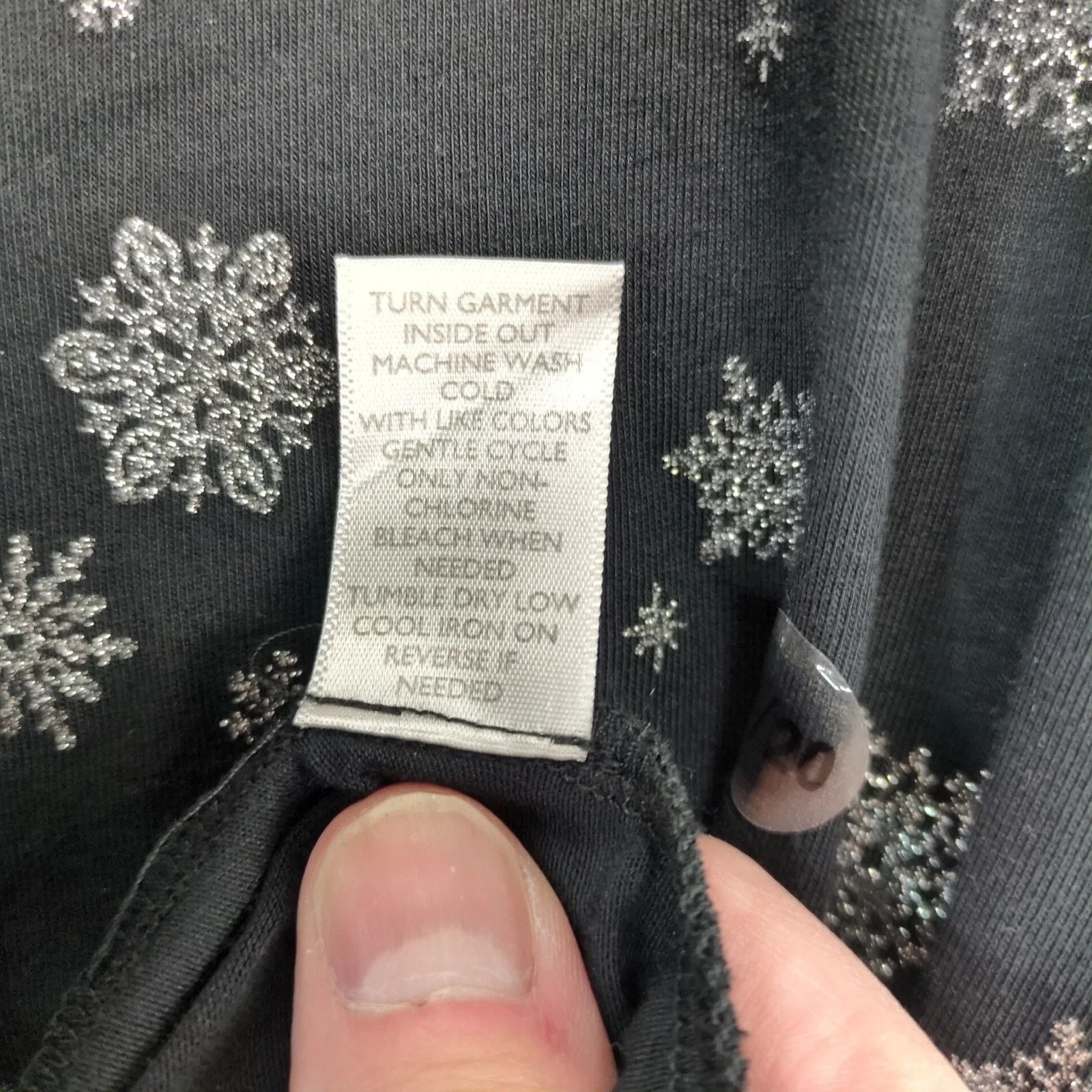 Avenue Avenue Silver Glitter Snowflake Black Turtleneck Top Women's Size XXL / US 16-18 / IT 52-54 - 8 Thumbnail