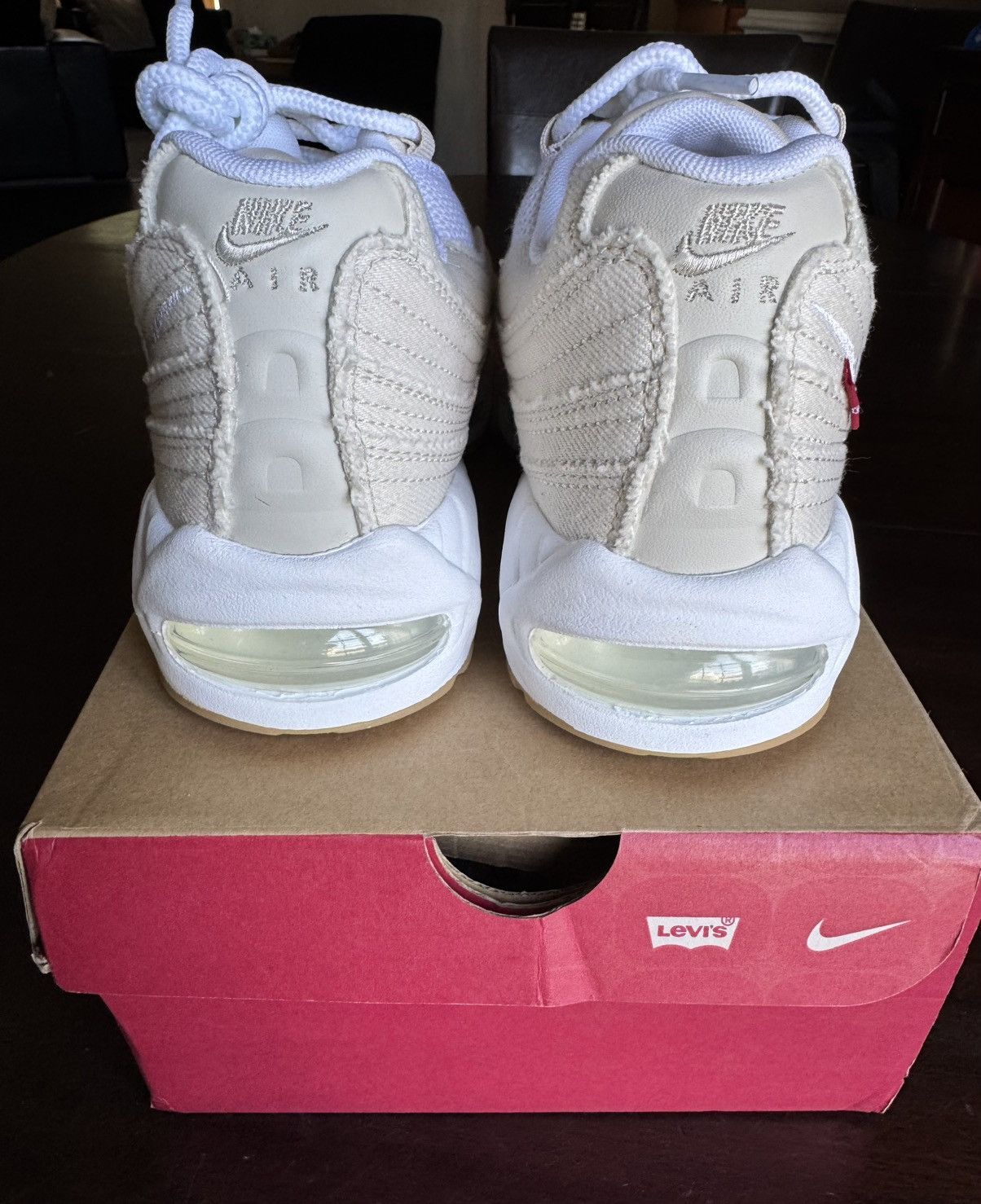 Levi's × Nike Levi's x Nike Air Max 95 OG Light Orewood Brown Denim Size US 8 / EU 41 - 5 Thumbnail