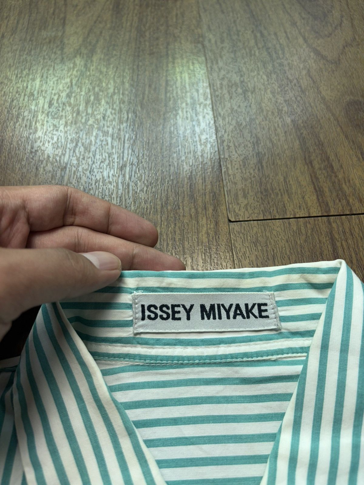 Issey Miyake 1990s Issey Miyake Green Striped Shirt Size US M / EU 48-50 / 2 - 5 Thumbnail