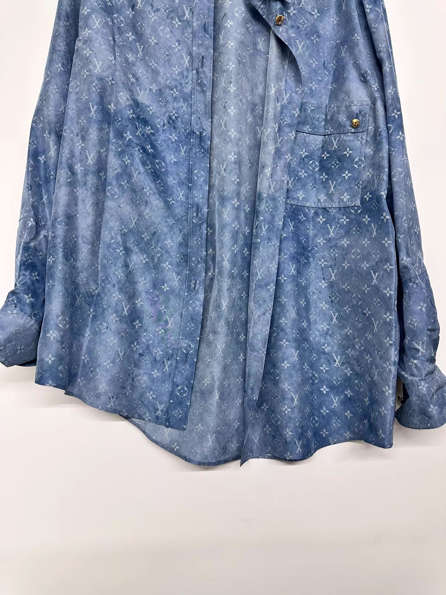 Louis Vuitton Louis Vuitton Women's Monogram Shirt EU 34 Size XS / US 0-2 / IT 36-38 - 5 Thumbnail