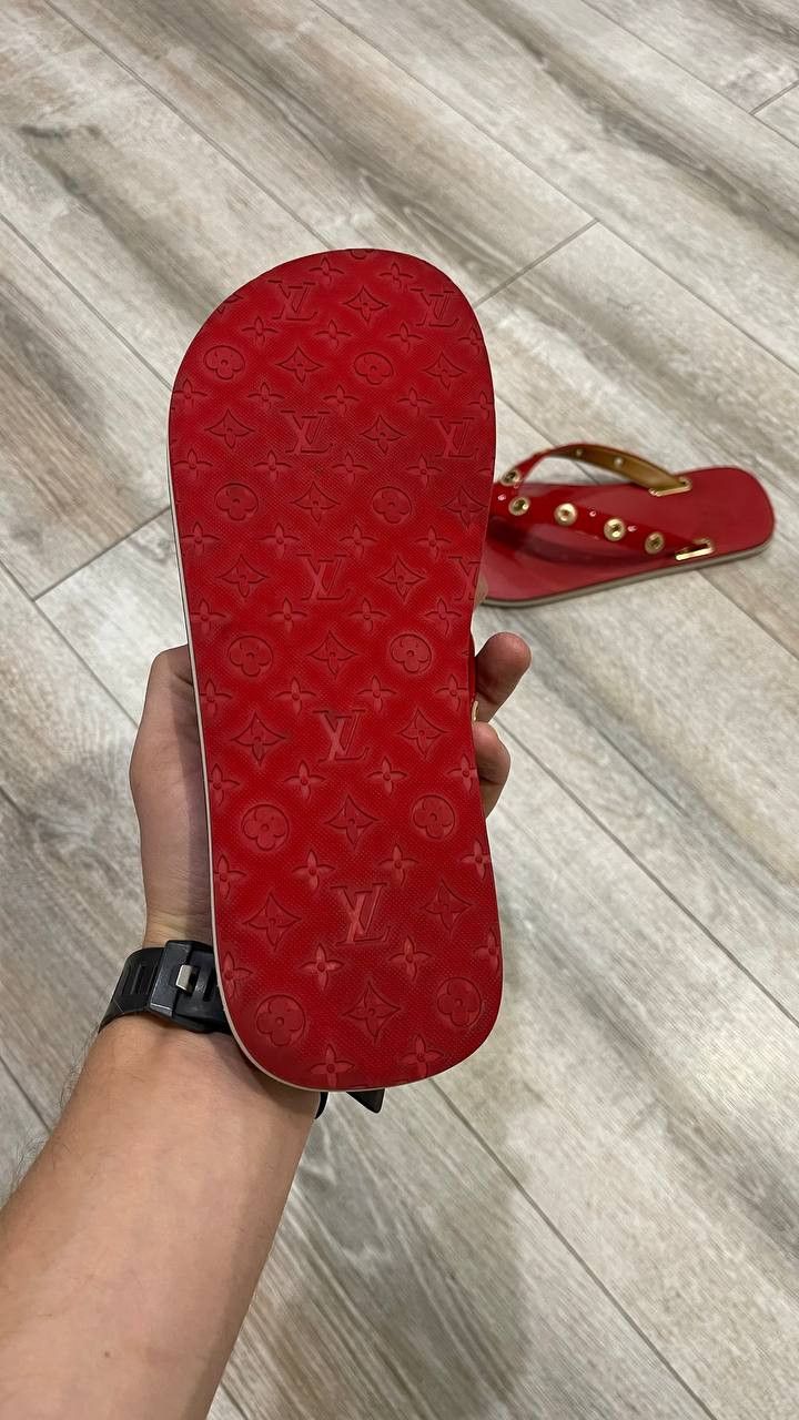 Louis Vuitton Louis Vuitton Red Leather Flip Flops Sandals Gold Studded Size US 10 / IT 40 - 7 Thumbnail