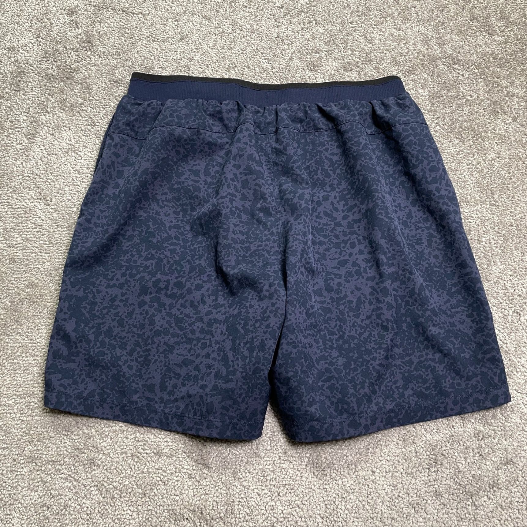 Fabletics Fabletics Shorts Men M Blue Elastic Drawstring Active Gym Athletic 29x7.5 Size US 31 - 2 Thumbnail
