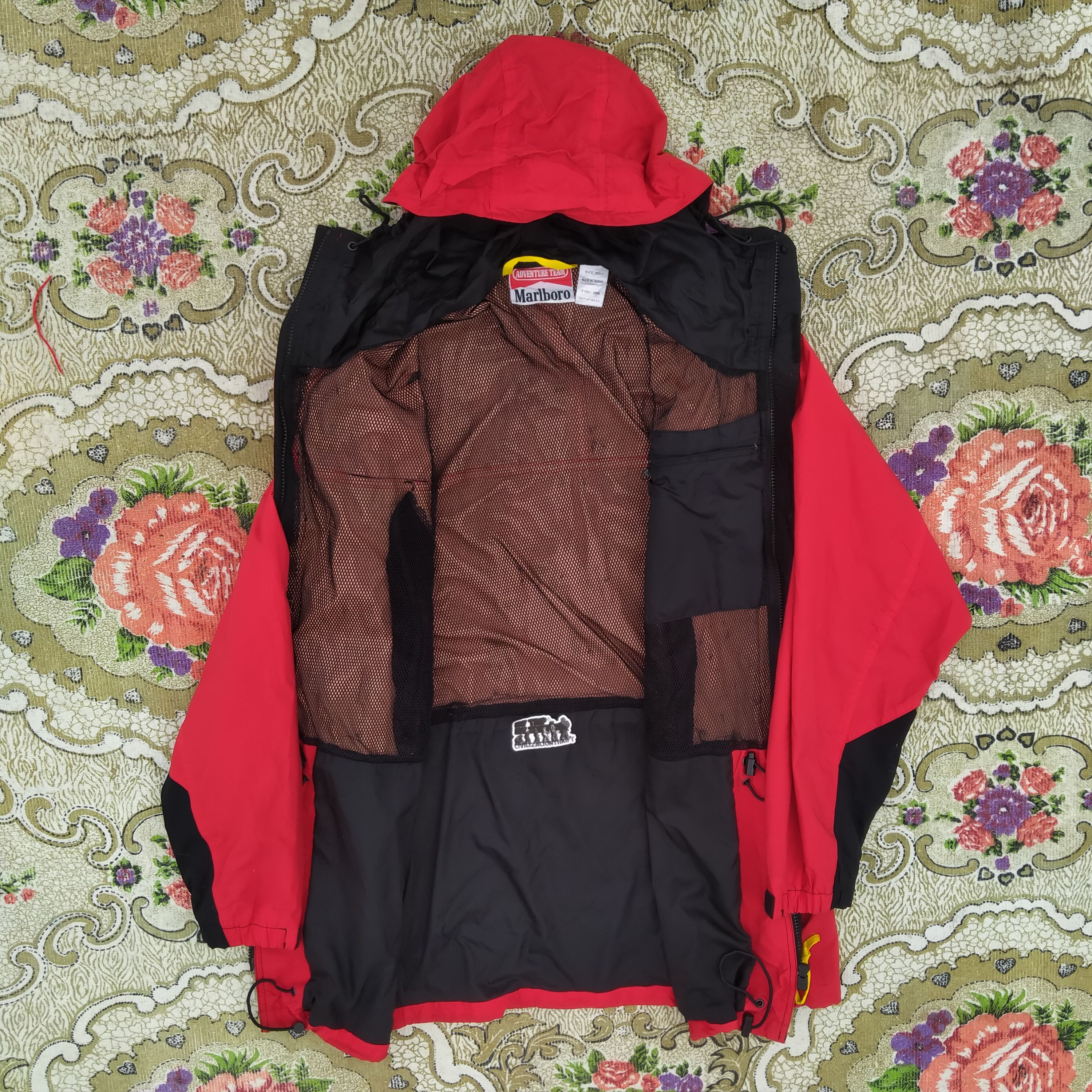 Marlboro × Marlboro Adventure Team × Vintage 90s Marlboro Adventure Mountain Outdoor Size US L / EU 52-54 / 3 - 4 Thumbnail