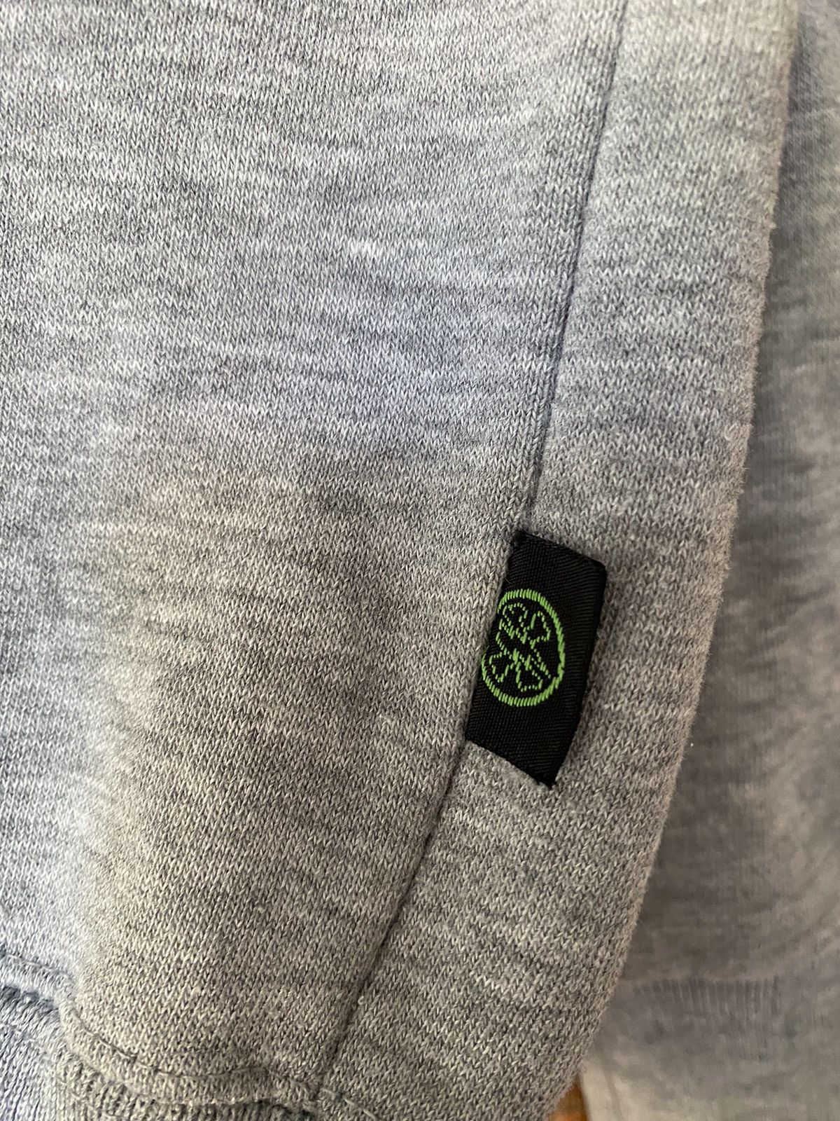Undercover 2001 Undercover chaotic discord Made in USA Size US M / EU 48-50 / 2 - 5 Thumbnail