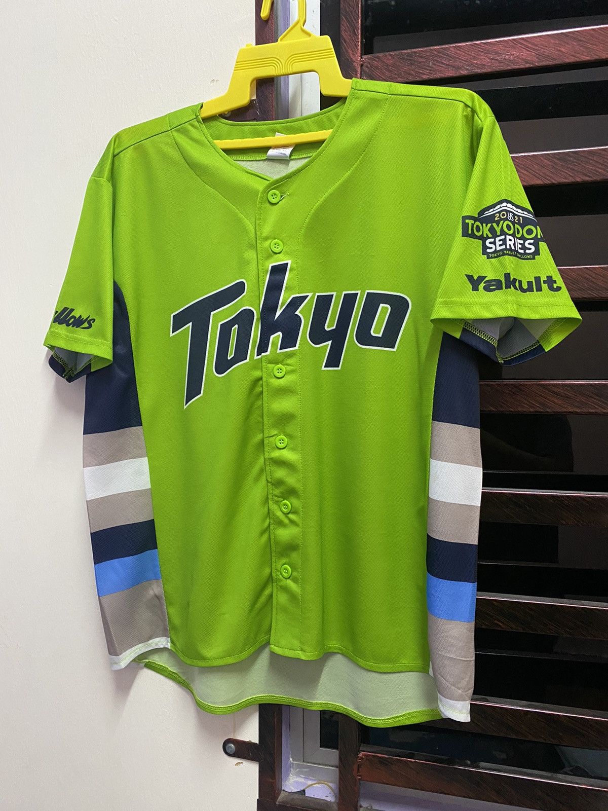 Japanese Brand × MLB Majestic Tokyo Yakult Swallows Baseball Jersey Size US XL / EU 56 / 4 - 1 Thumbnail