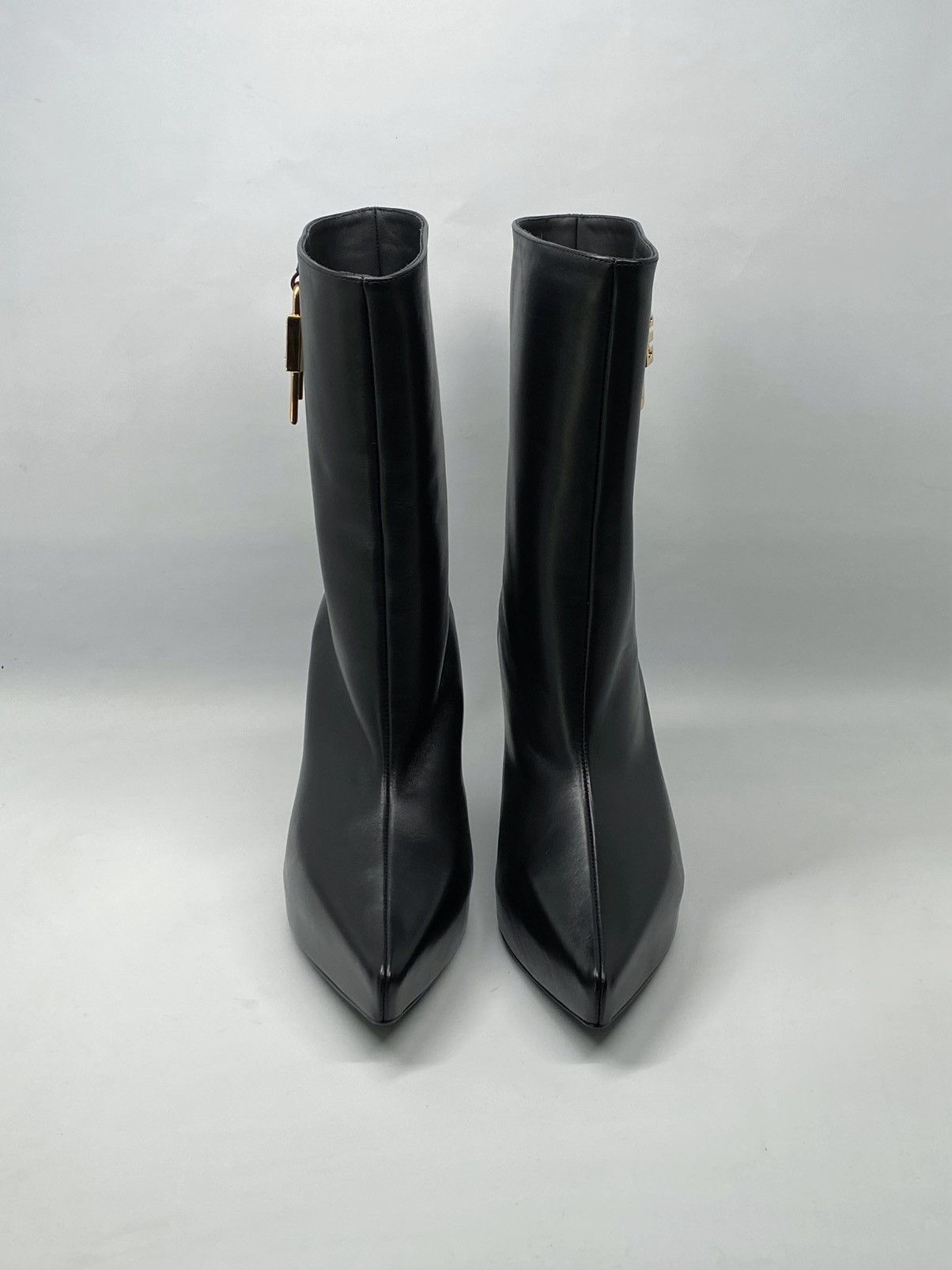 Givenchy Givenchy G-Lock Ankle Boots in Leather size 38 Size US 8 / IT 38 - 6 Thumbnail